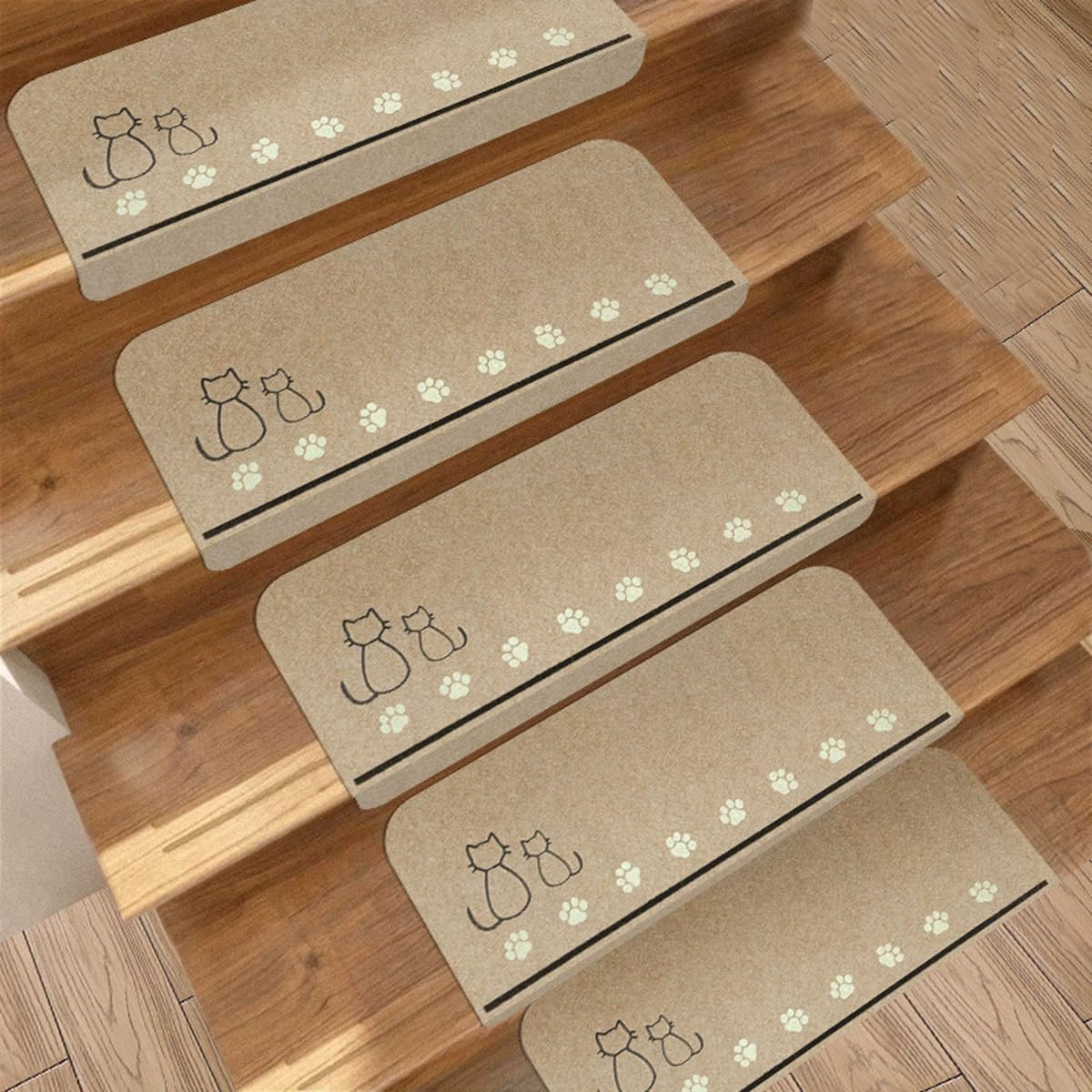 Alfombrilla antideslizante para escaleras de interiores: pisadas suaves en casa