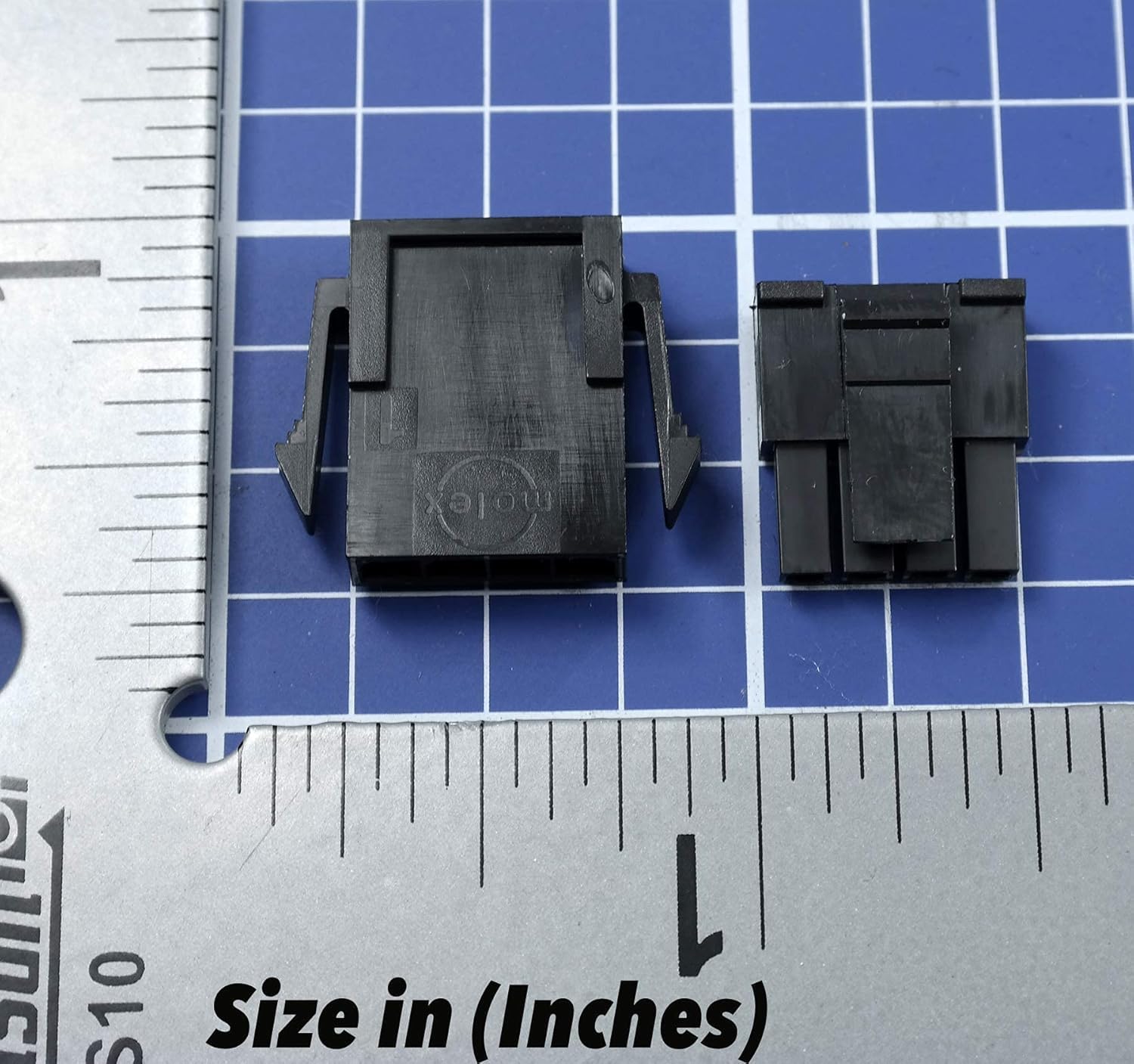 Sistema di interconnessione a fila singola a 4 pin 10,5 A con presa maschio e femmina passo 3,00 mm e spina con terminale (20-24 AWG) compatibile con Molex Micro-Fit 3.0