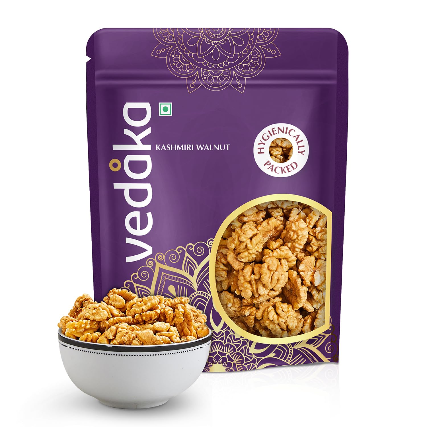 Amazon Brand - Vedaka Kashmiri Walnuts | 500 g | Walnut Without Shell | Naturally Rich in Omega-3 Fatty Acids and Antioxidants | Crunchy and Crisp | No artificial & No added preservatives