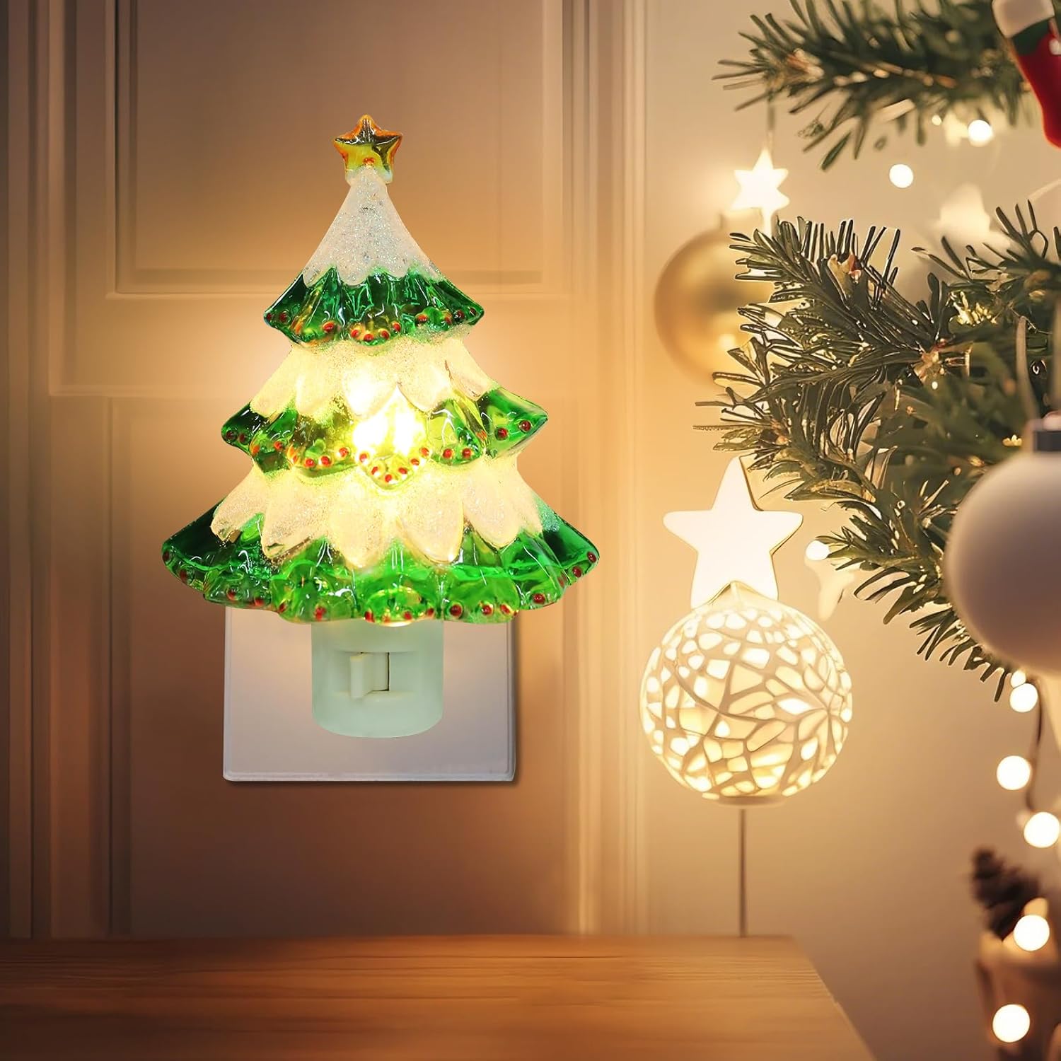 Wonder Solar Christmas Tree Night Light, Holiday Night Lights Plug Into
