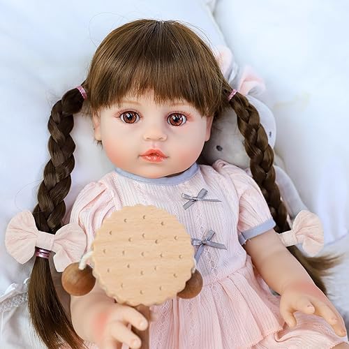 Miniatura 8 de SCOM Muñeca Reborn Realista, Cuerpo Completo de Silicona - Muñecas Realistas de 18 Pulgadas Niña con Cabello Largo Hecha a Mano, Con Ropa y