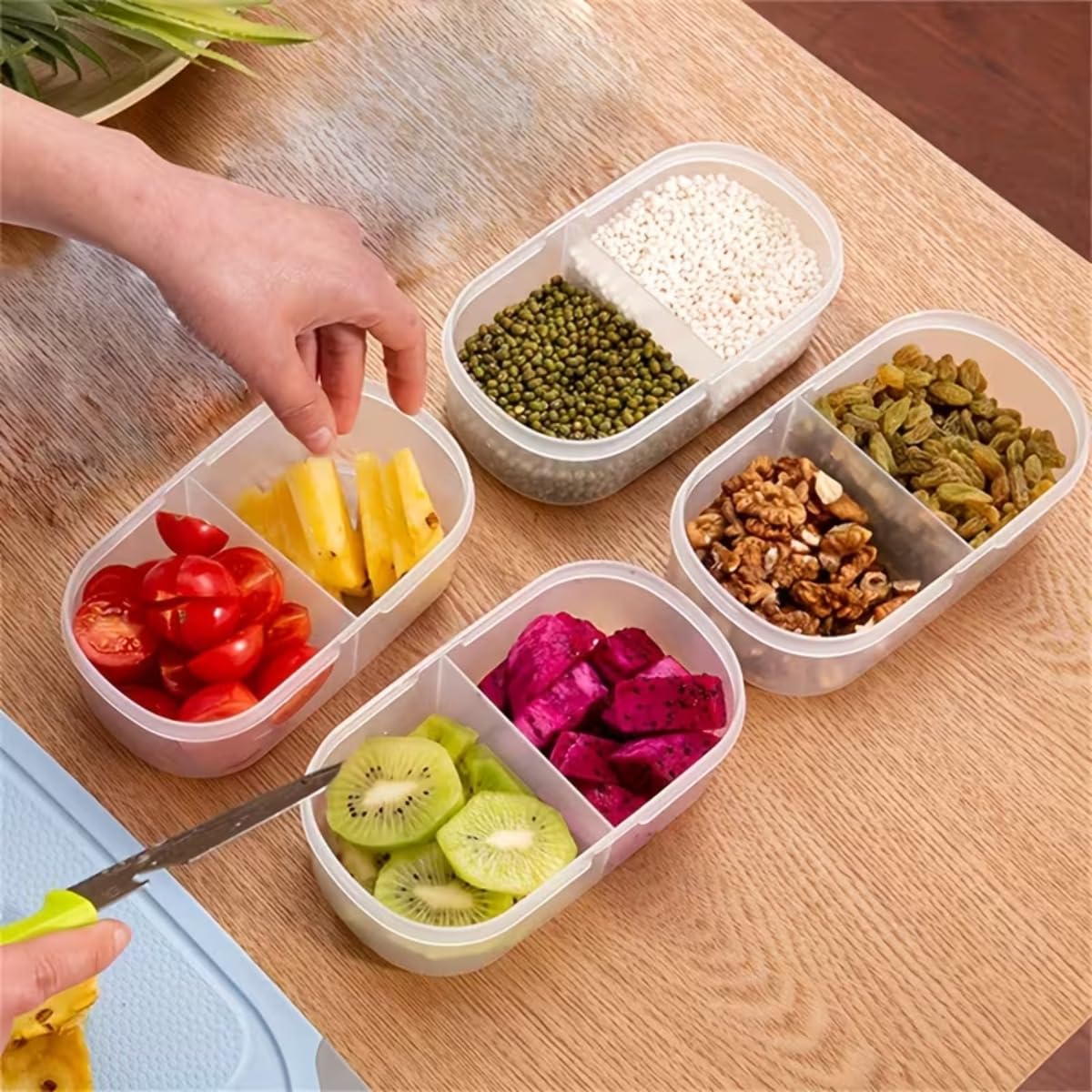 600ml Dual Compartment Food Storage Container with Independent Lids, BPA-Free Reusable Snack Box Bento Lunch Container for Meal Prep, Fruits & Nuts, Microwave Safe (1 Pc)