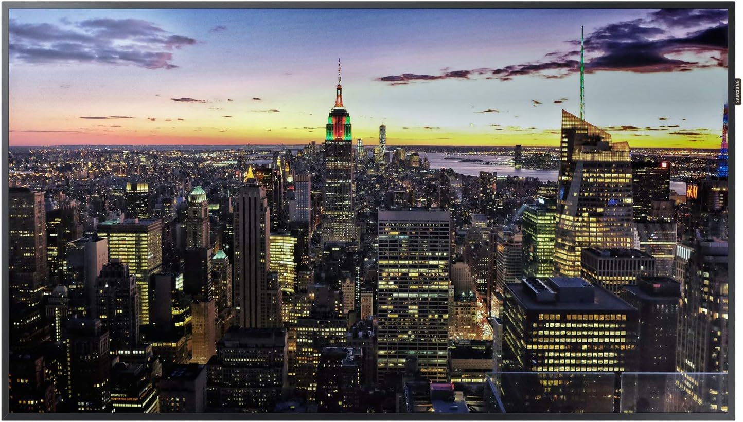 Samsung QM65H 165.1 cm (65") LCD Digital Signage Display - 3840 x 2160 - LED - 2160p