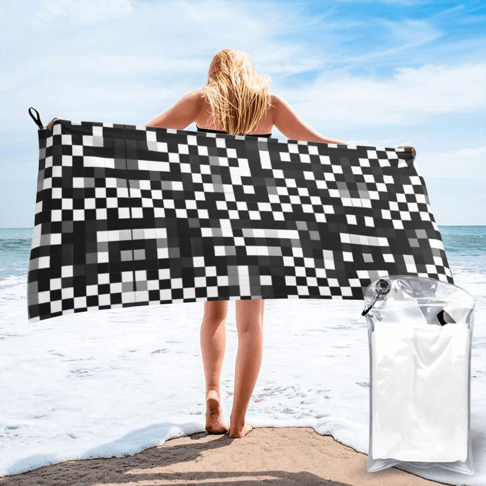 Toalla de baño grande a cuadros con diseño de fórmula en blanco y negro