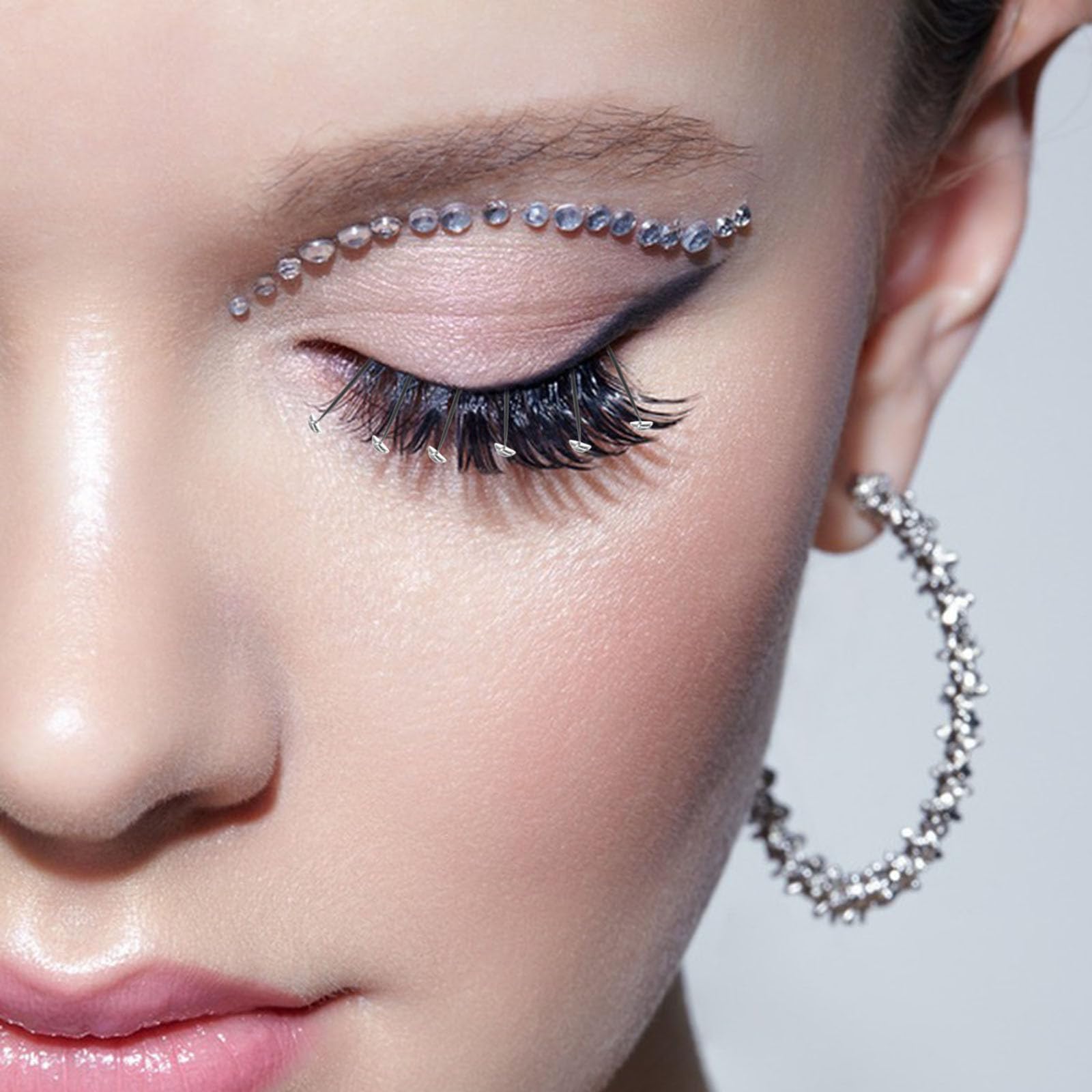 Tofficu 5 Pezzi Ciglia Finte Strass Neri in Nylon, Estensioni Ciglia Singole per Halloween e Occasioni Speciali, Comode e Resistenti un Look Scenico e Brillante