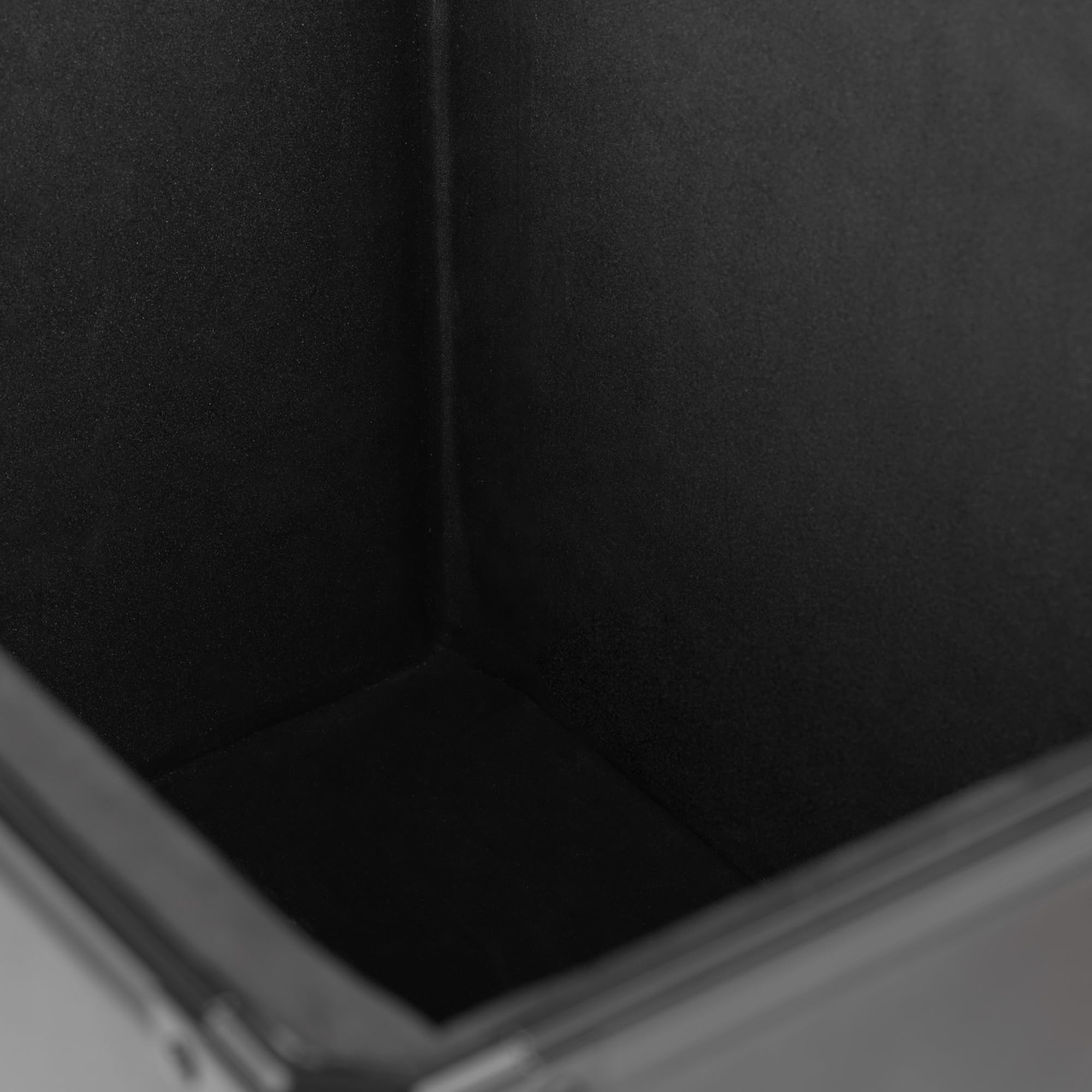 Gator Cases Serie ONYX Valigia impilabile per dischi in vinile da 50-70 12" con persiane incassate e maniglie in gomma (G-ONYX-VINYL-1270)