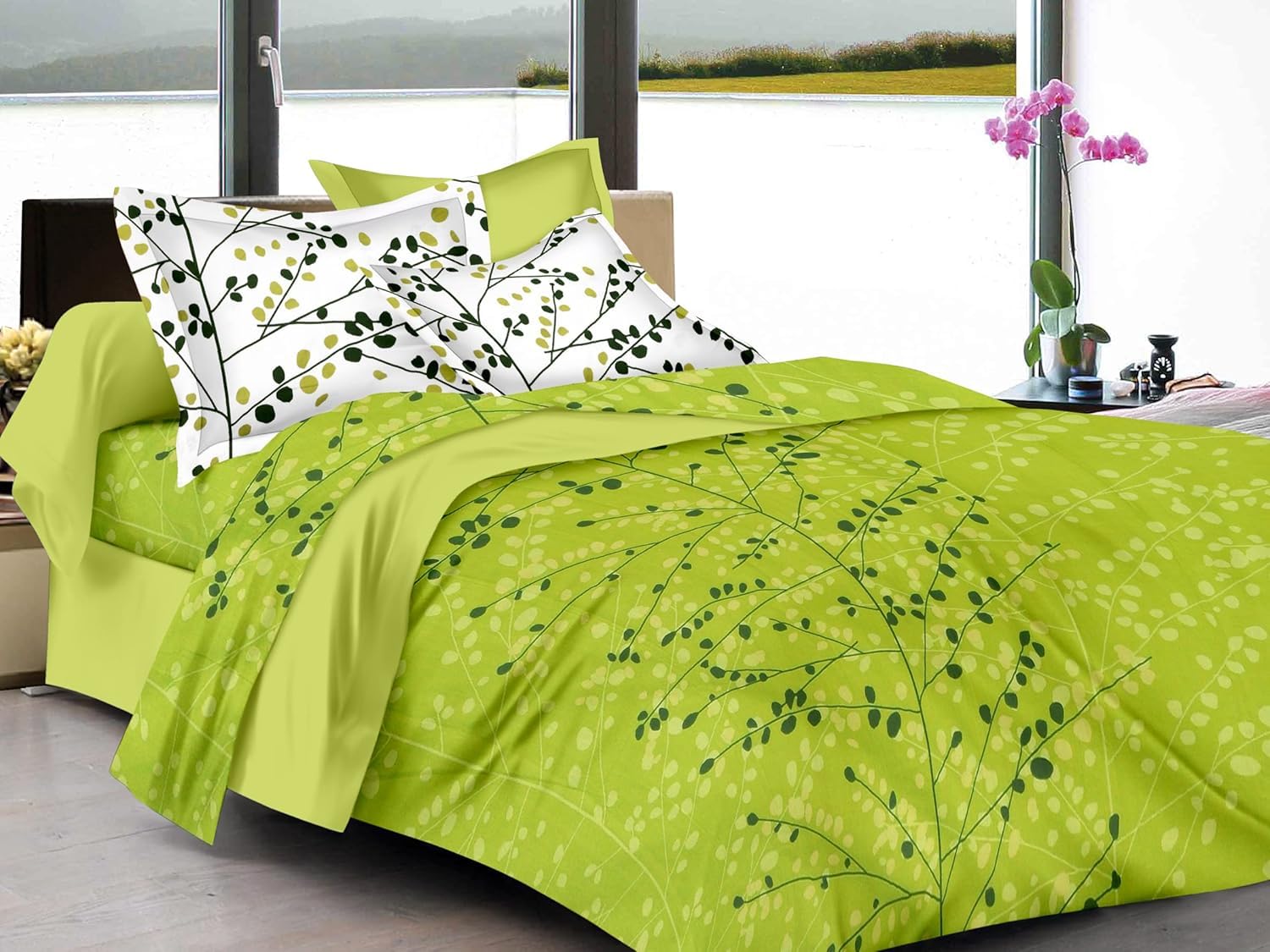 Huesland by Ahmedabad Cotton 144 TC Cotton Bedsheet for Double Bed with 2 Pillow Covers - Green