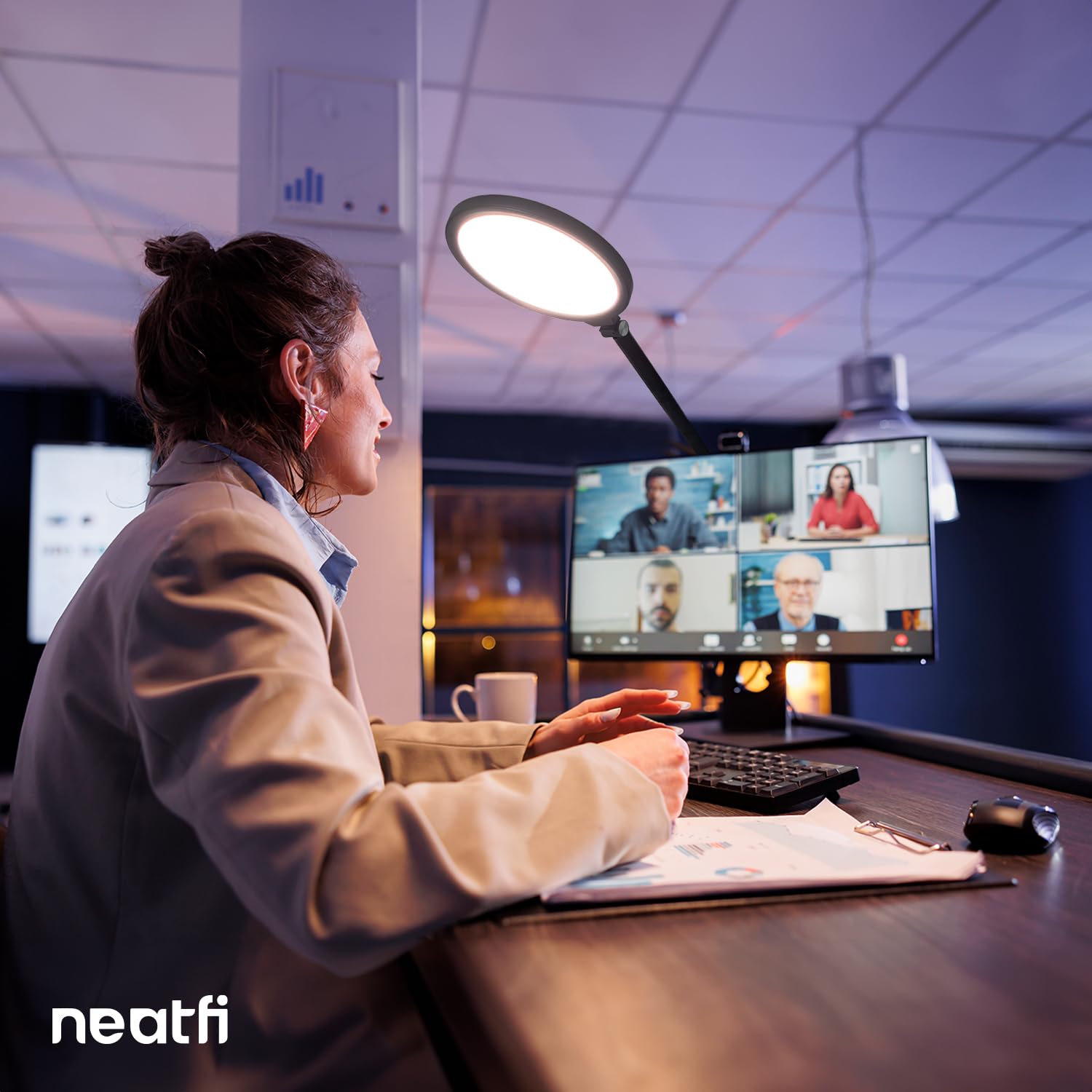 Neatfi Lámpara de escritorio LED moderna, 5 niveles de brillo, 3 modos de luz, 3100-6400K, control táctil, funcionamiento mediante USB/enchufe, iluminación para zoom y cámara web (Con Abrazadera)