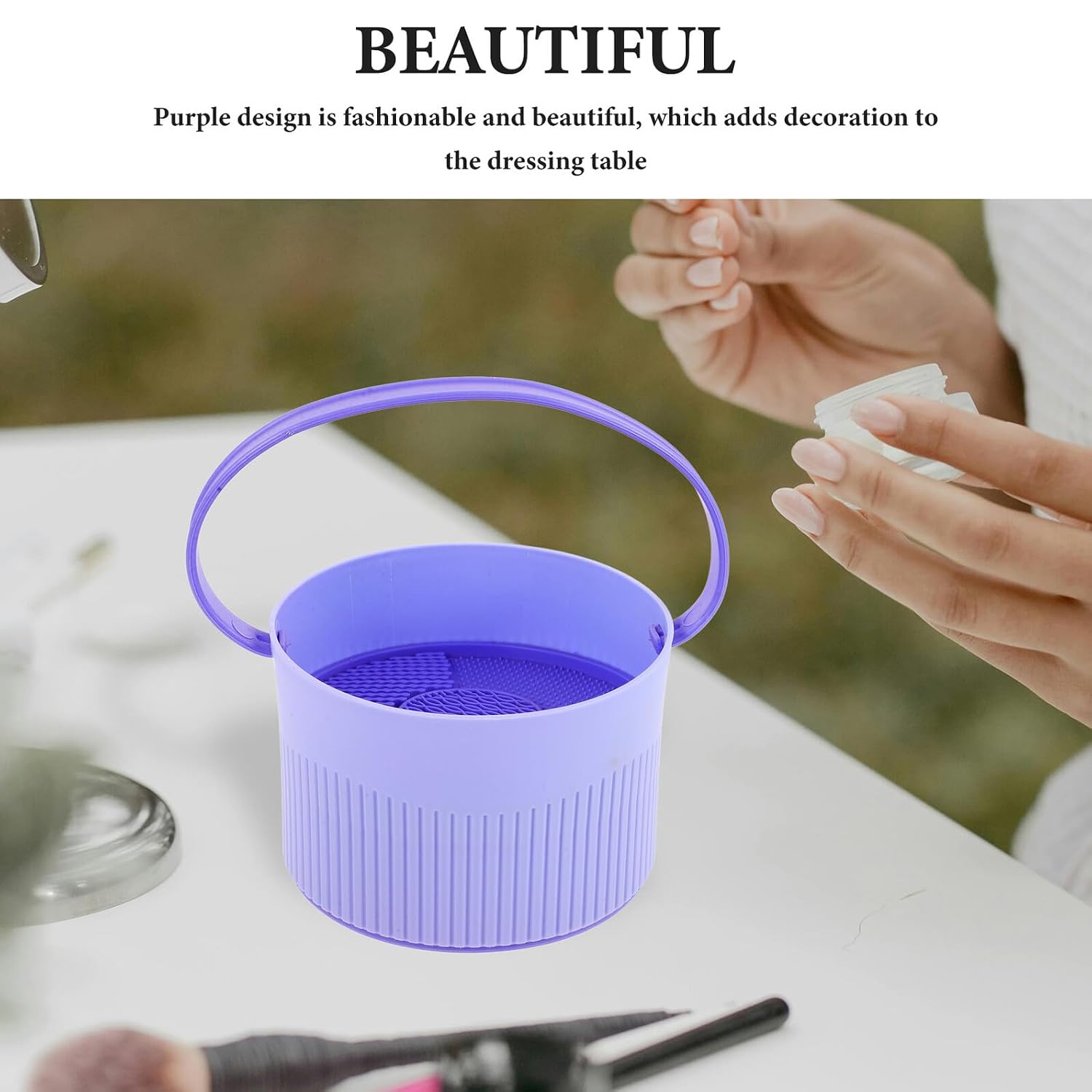 Makeup Brush Cleaner and Drying Holder Portable Purple Silicone Makeup Sponge and Brush Cleaning Container for Women’s Beauty Tools Multifunctional