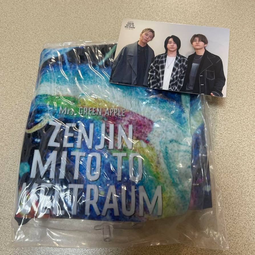 ミセスグリーンアップル ボール 超貴重！】Mrs.GreenApple 10周年ライブ 限定ボール - メルカリ