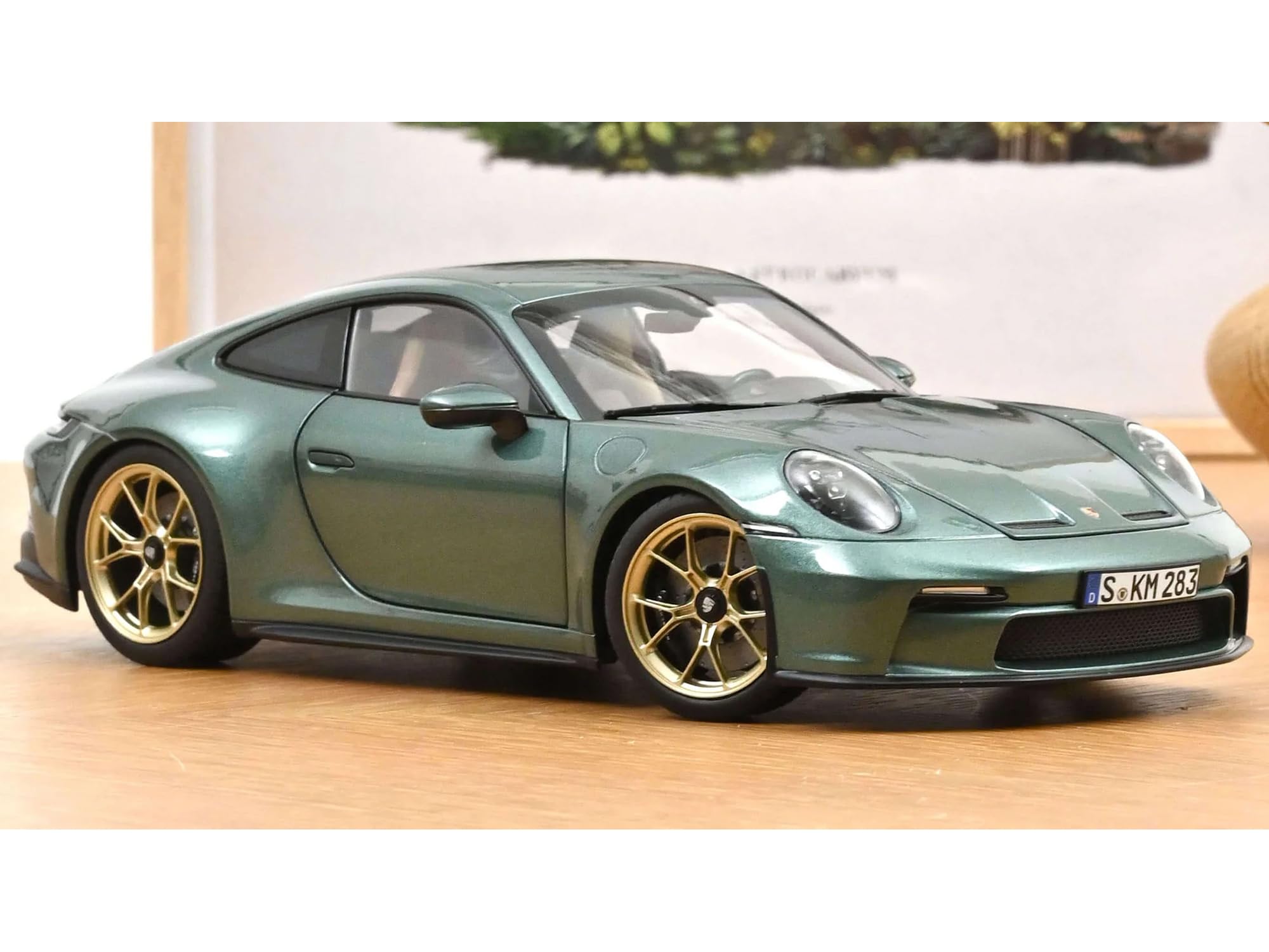 Amazon | ノレブ 1/18 ポルシェ 911 GT3 ツーリングパッケージ 2021