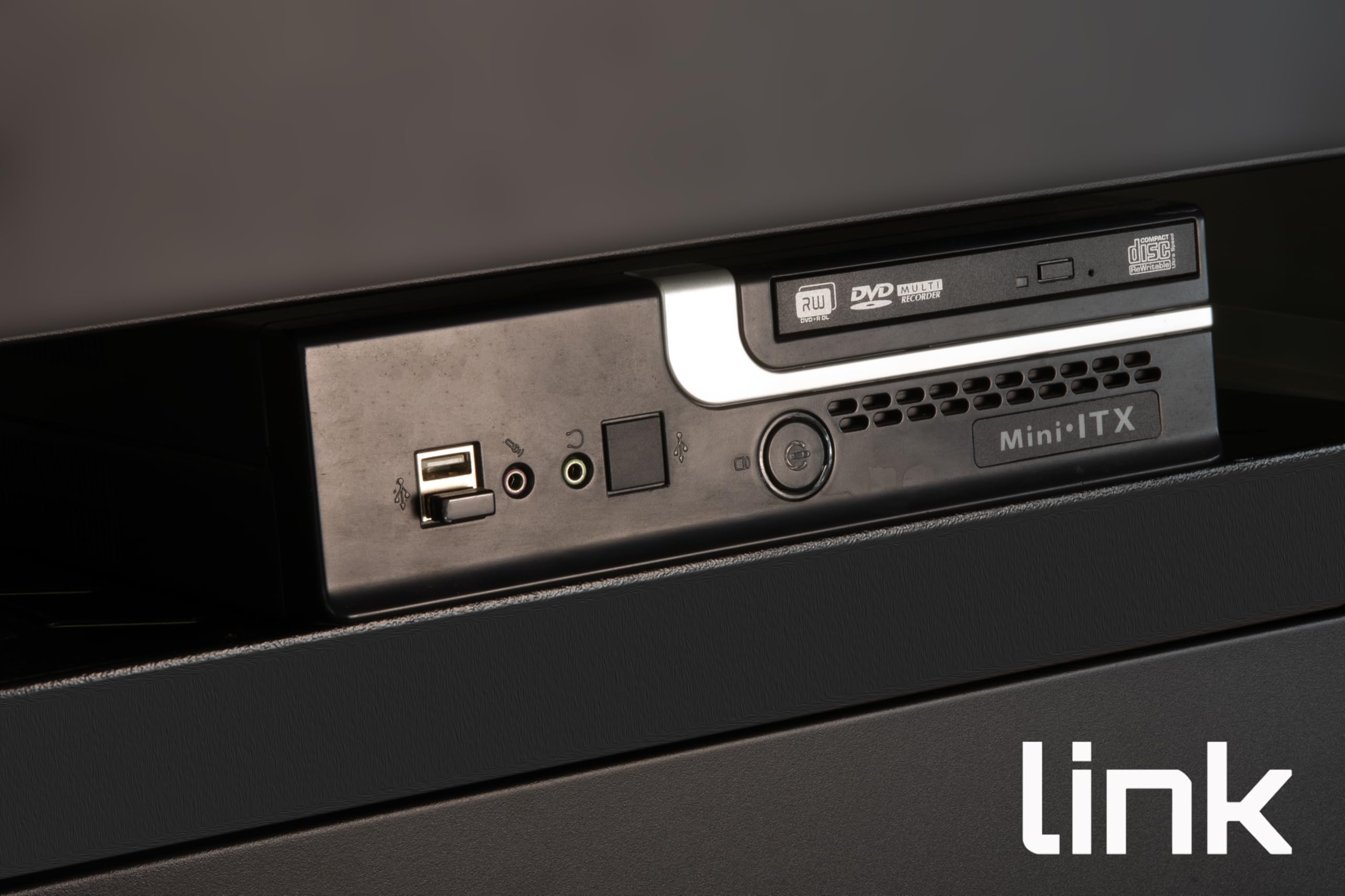 Link LKRIP350EN - Mensola Estraibile per Armadio Rack 19 Pollici Universale (48x35x4,5 cm, Nero RAL9005) – Acciaio Traforato per Ventilazione – Portata 40 kg e Kit Montaggio Incluso