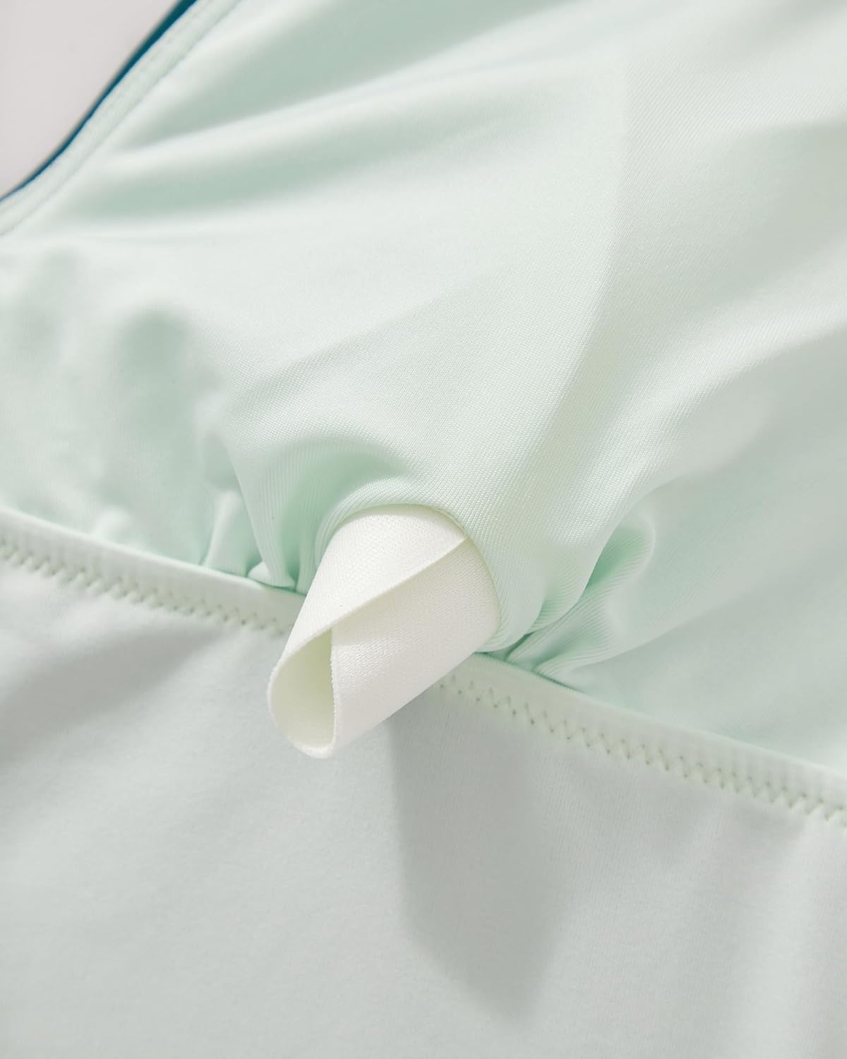 SUUKSESS Women Retro One Piece Swimsuit Metal Tummy Control V Neck Bathing Suit - Image 6