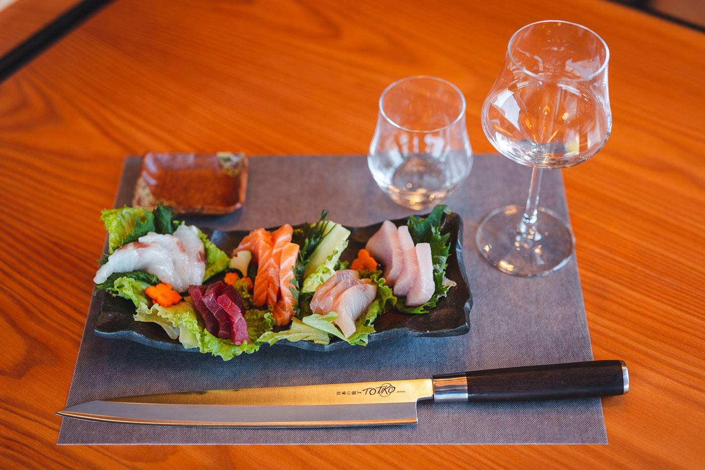 Cuchillo de cocina profesional japonés, cuchillo profesional de acero, hoja de 27 cm, Sashimi Yanagiba para zurdos, mango de madera tratada, cuchillo de pescado - Sakai Japan Knives
