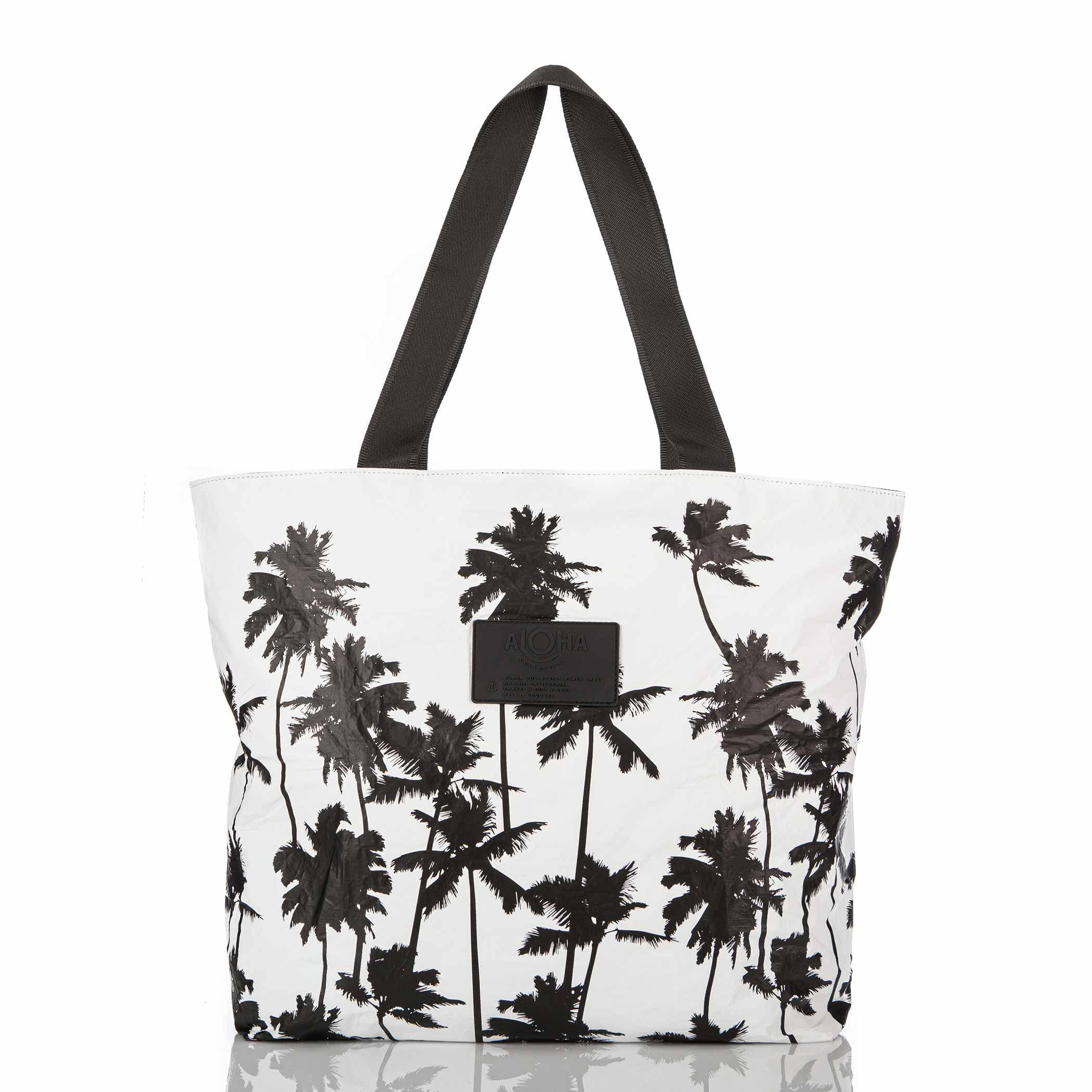 ALOHA CollectionCoco Palms Day Tripper in Black