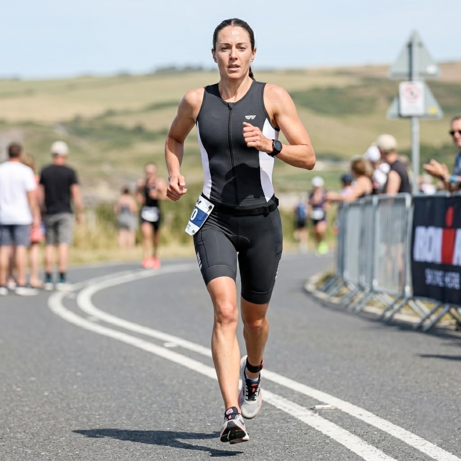 Wulibike Tuta da triathlon da donna, a maniche corte