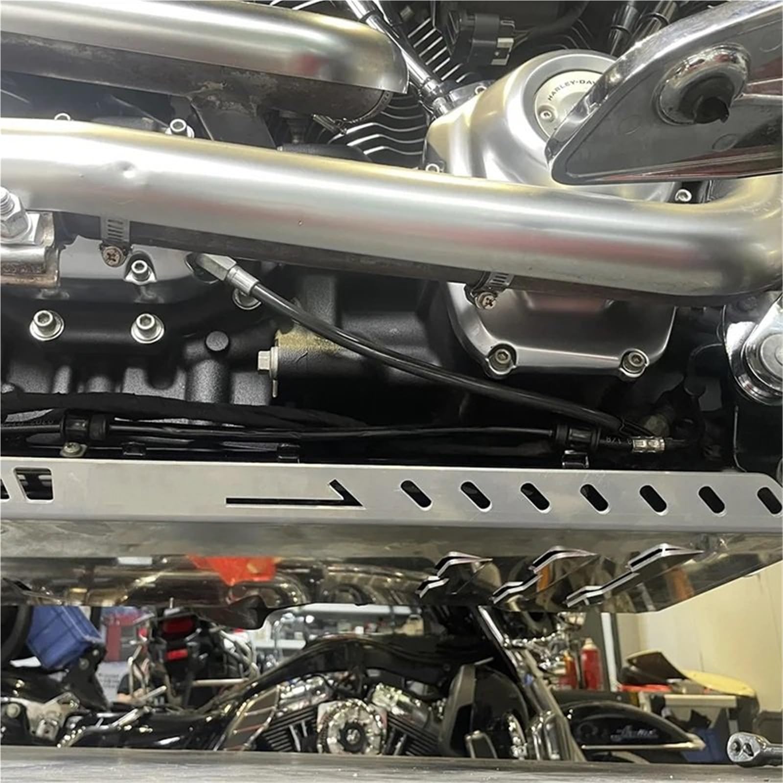 Podwozie motocykla Osłona podwozia motocykla dolna podstawa silnika osłona ochronna pasuje do Harley Softail M8 2018(12)