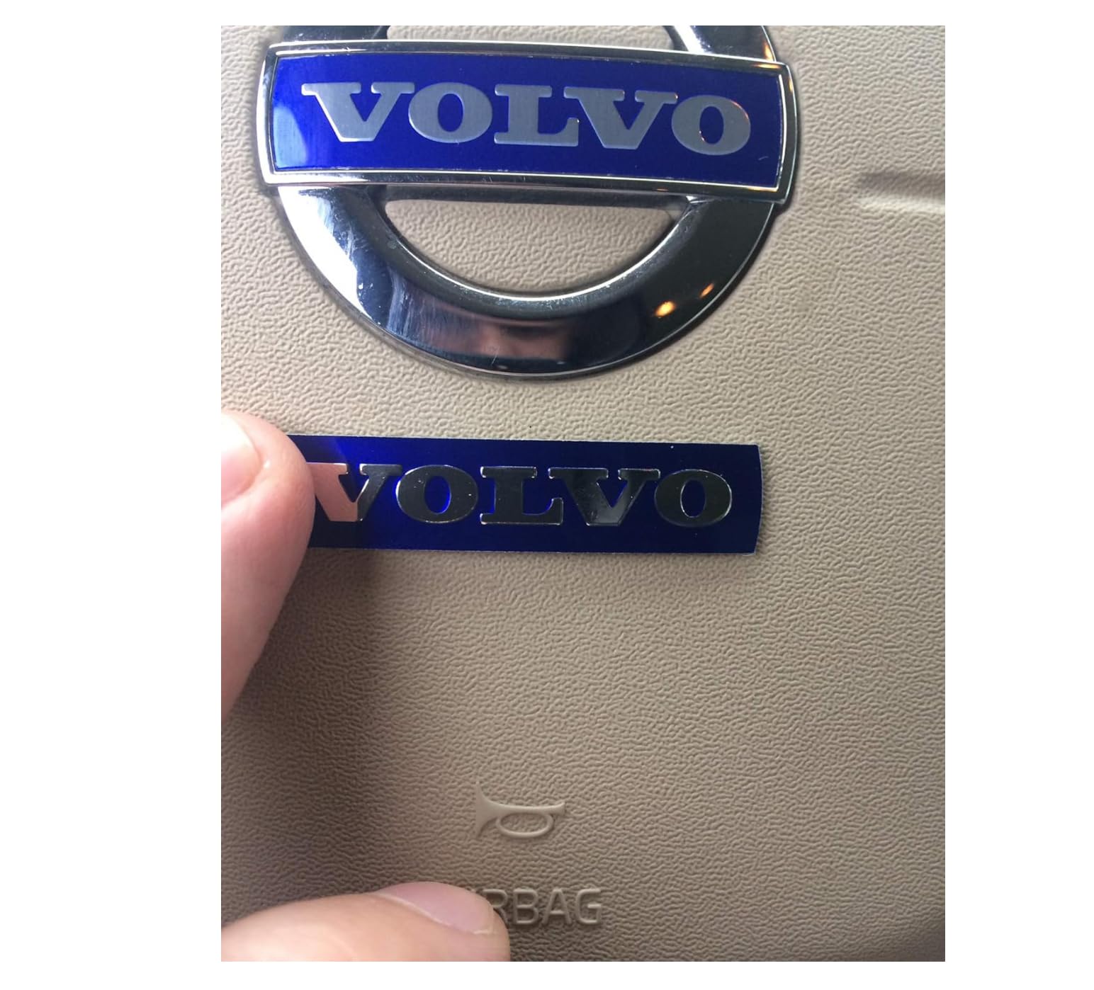 Image secondaire de Volvo 31467395 Emblème de Volant Authentique