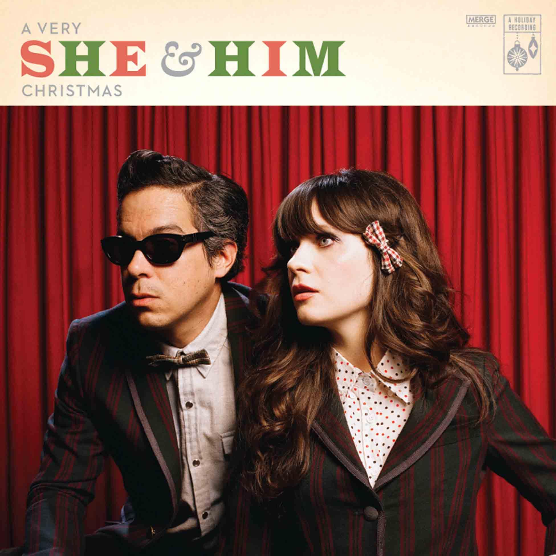 A Very She & Him Christmas [Audio CD] She & Him