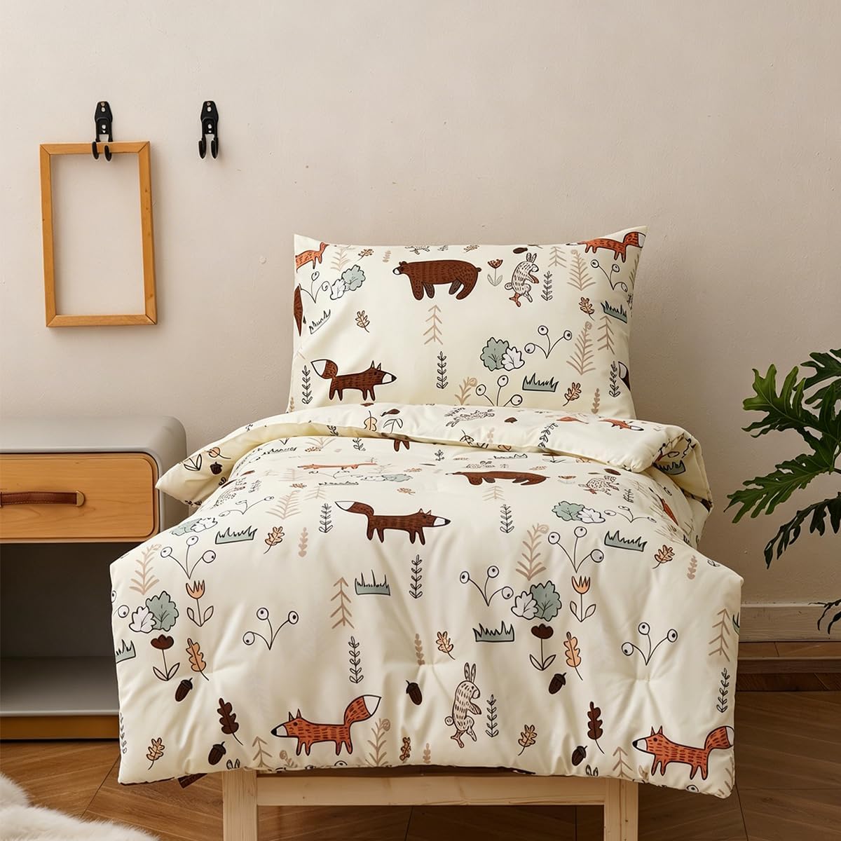 Woodland Toddler Bedding Set - Cute Fox Bear Rabbit Comforter, 4-Piece Includes Fitted Sheet, Flat Sheet & Pillowcase, Soft Breathable Kids Bedding for Boys Girls