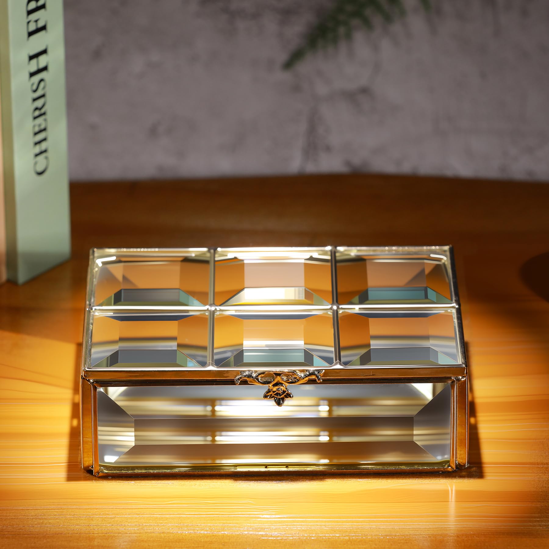 * vintage Jewelry box ✵ * 硝子の ジュエリーボックス vintage Jewelry box ✵ * 硝子の ジュエリーボックス - メルカリ