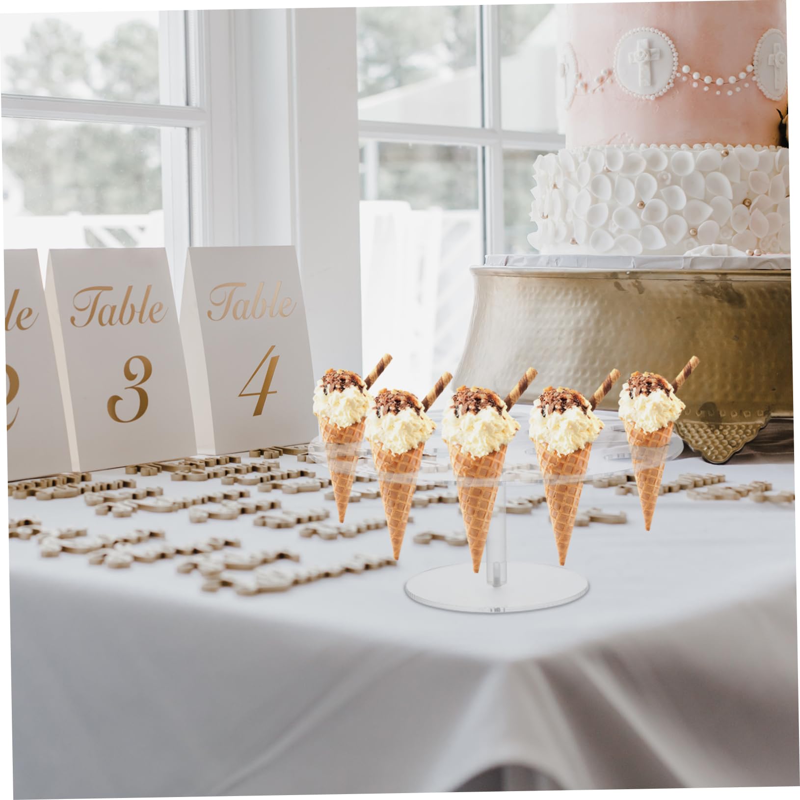 GRIRIW 1Pc Transparent Acrylic Ice Cream Holder Display Rack for Parties Birthdays and Events and Lightweight Ice Cream Stand Easy to Clean and Store