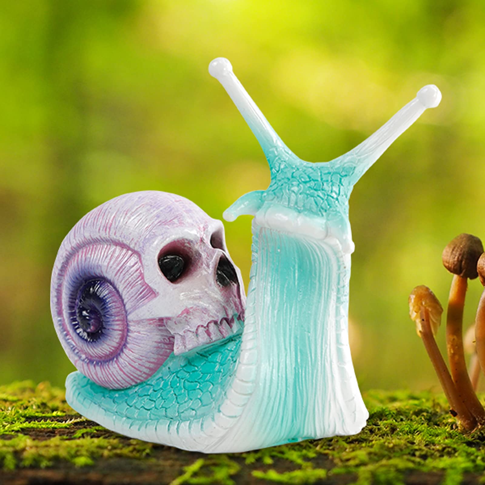 Snail Statue Garden Patio Decor Snail Skull Decor Figurine Skull Sculpture Gothic Home Decor Resin Crafts Yard Decoration Skull Art Ornament Lawn Yard Office Decorations Gift(Purple)