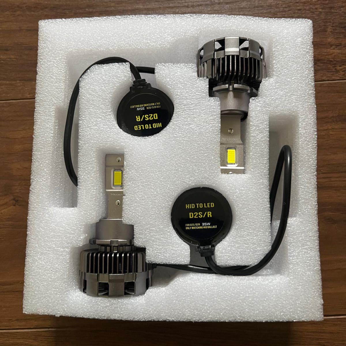 ヴァレンティXEシリーズ D2S/D2R LED 10000lm 6500K