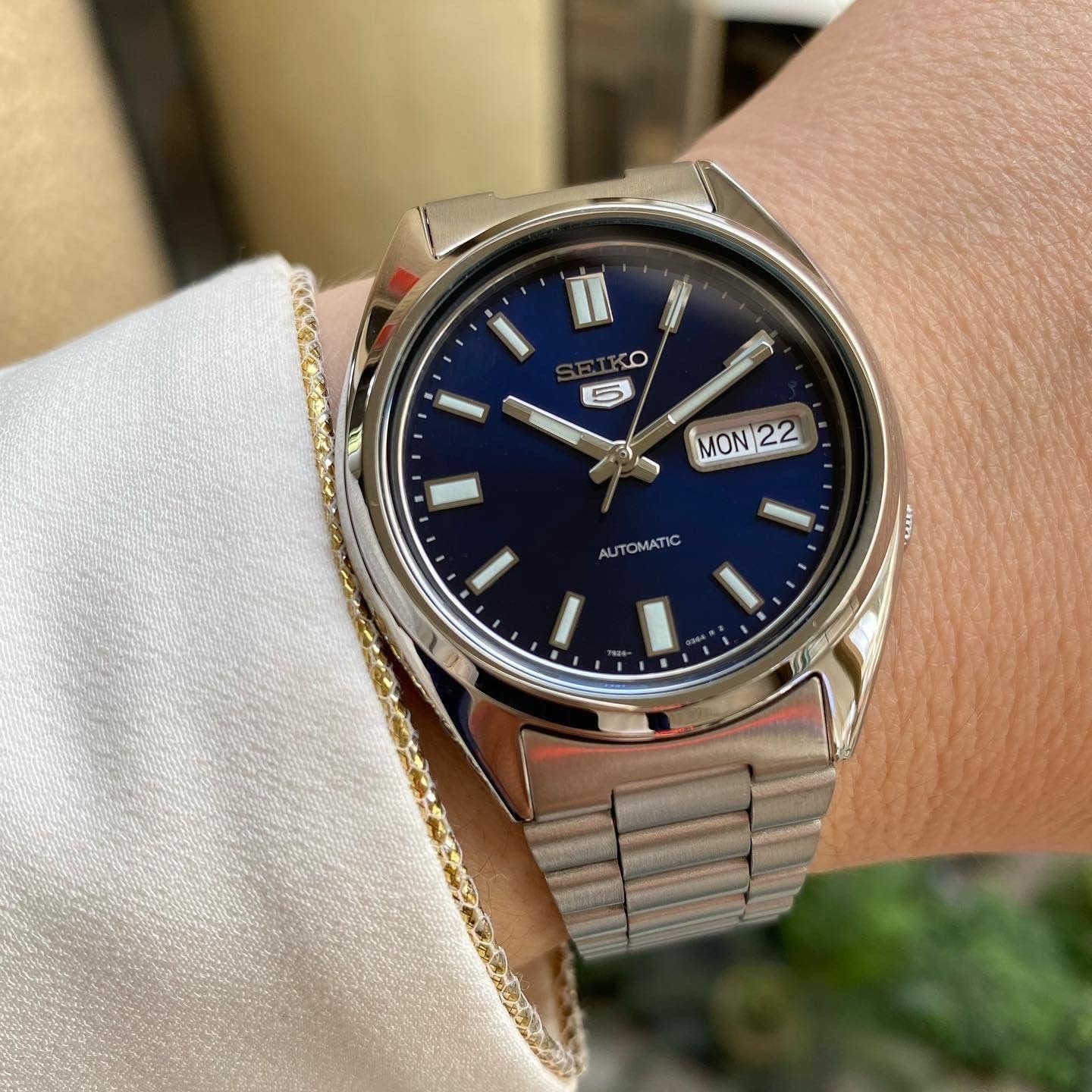 Seiko Analogico Classico Automatico Orologio da Polso SNXS77