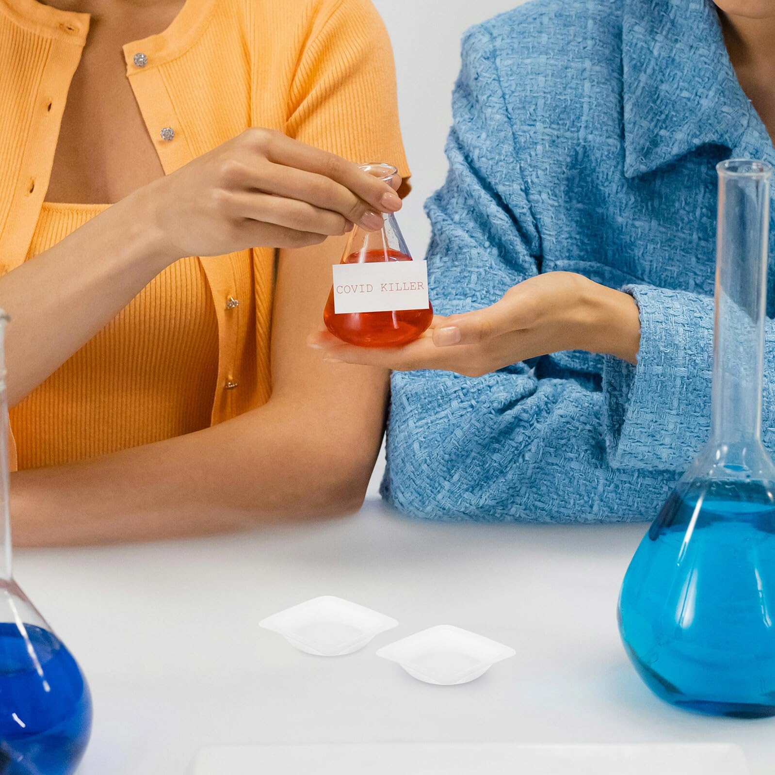 100 Piatti Di Pesatura in Plastica Resistenti, Mini Vassoi Da Laboratorio Portatili Per Campioni, Contenitori Di Pesatura Precisi Per Uso Scientifico e Industriale