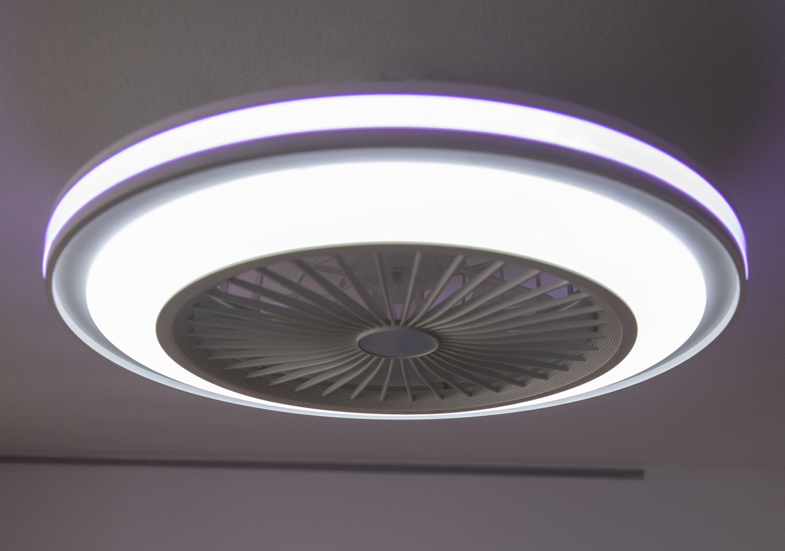 DUPI Ventilador de Techo con Luz Led RGB SLIM AIR | Función Verano e Invierno | 6 Velocidades | Mando a Distancia | Plafón 50 cm | Motor DC Silencioso | Aspas Reversibles | PVC | Negro