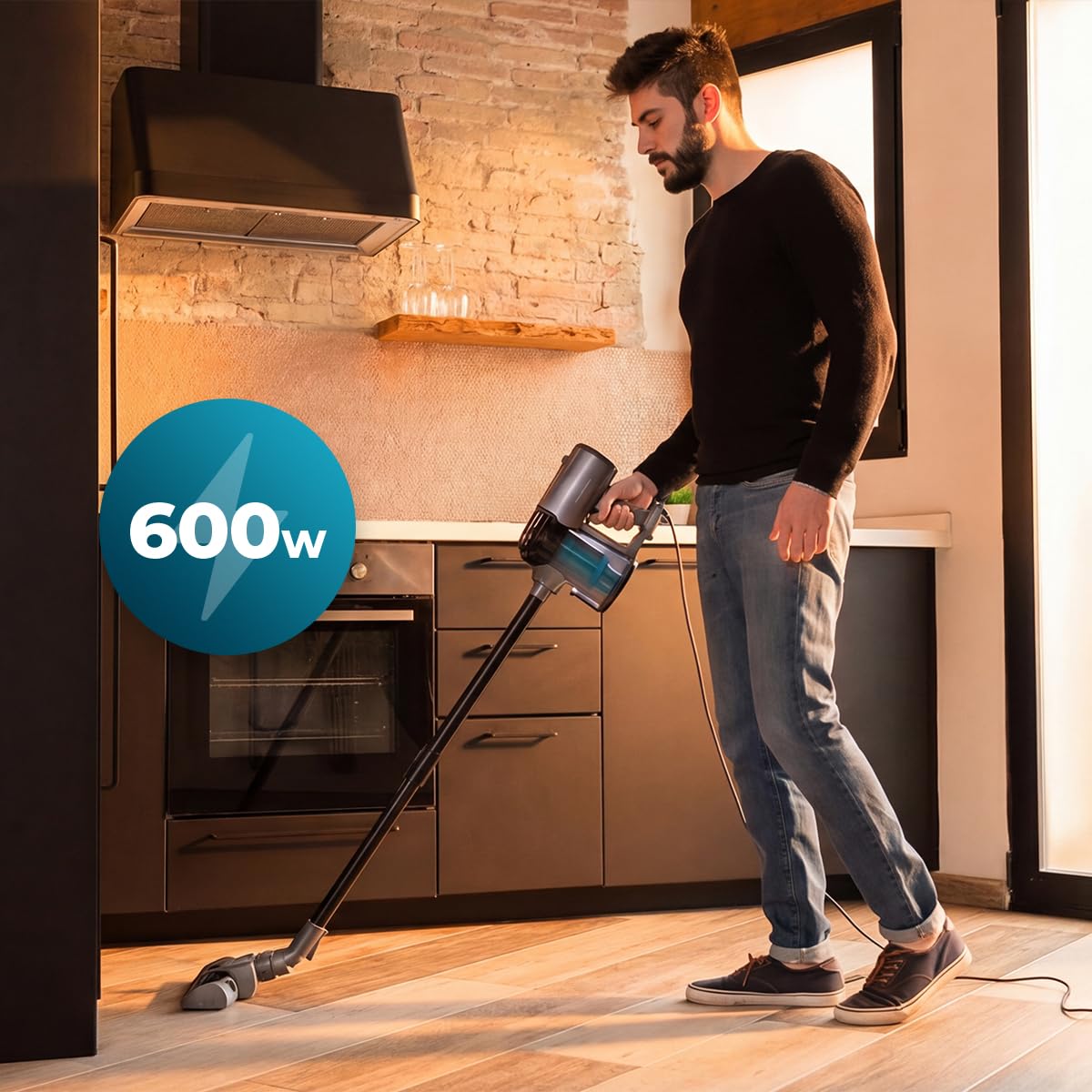 Cecotec 2-in-1 Stielstaubsauger Conga Thunderbrush 560 Neo. 600 W UltraPower, 6 m Aktionsradius, 180 Grad schwenkbarer Kopf, beutellos, 500 ml Behälter, Filter für saubere Luft, 2 Bodenpositionen