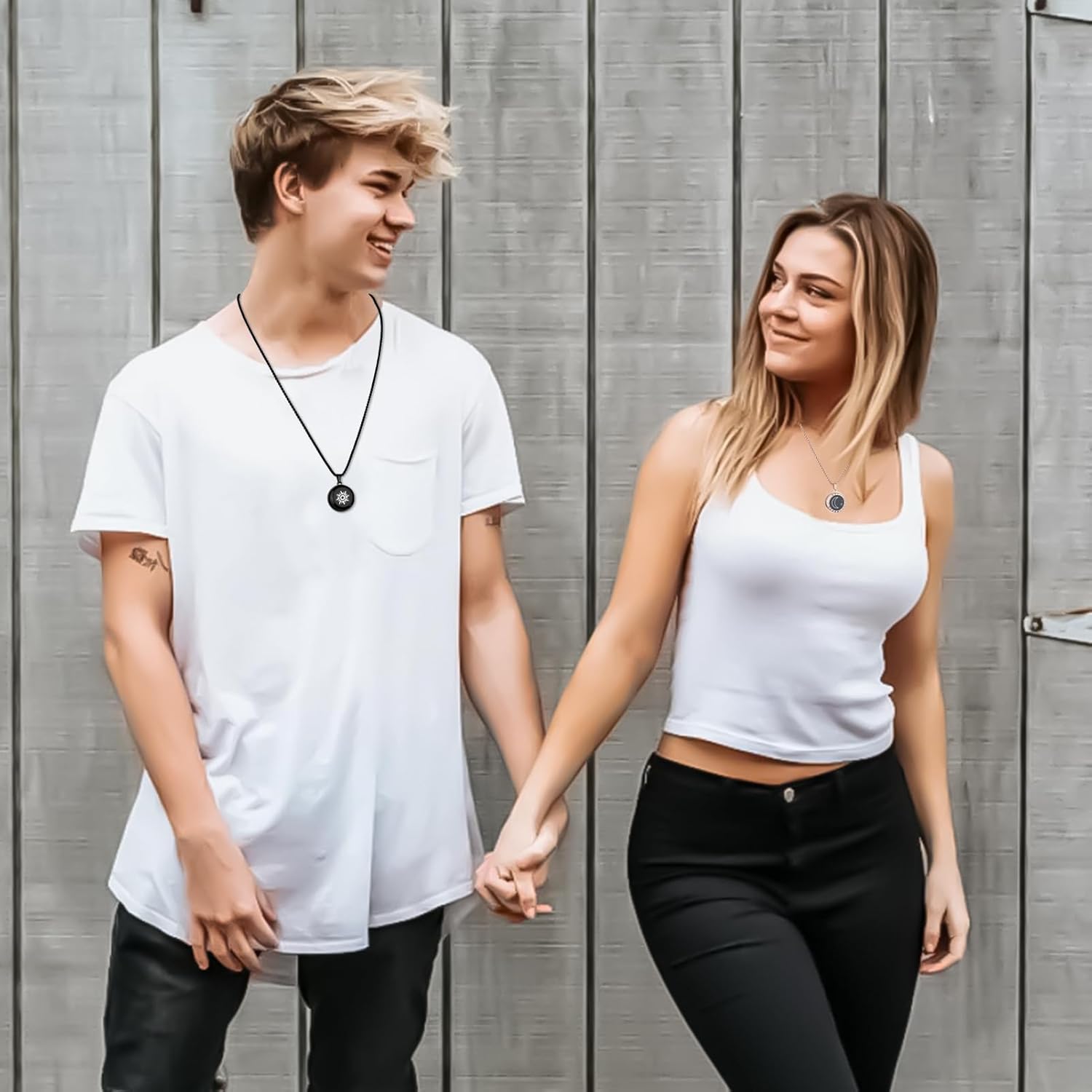 Long Distance Touch Pendant Necklace, Vibration & Light up for Love Couples Pendant,Send SOS SMS,Relationship Pendant Necklace,Girlfriend Boyfriend Xmas Gifts