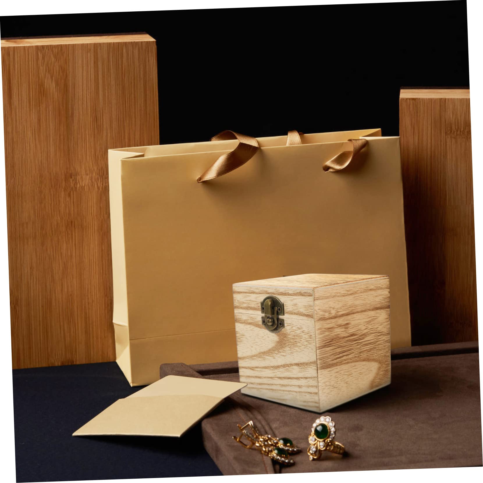 Quadratische Holzkisten Dekorative Aufbewahrungsboxen 4 Stück in Beige mit Scharnierdeckel und Vorderem Schloss für Schmuck und Erinnerungen