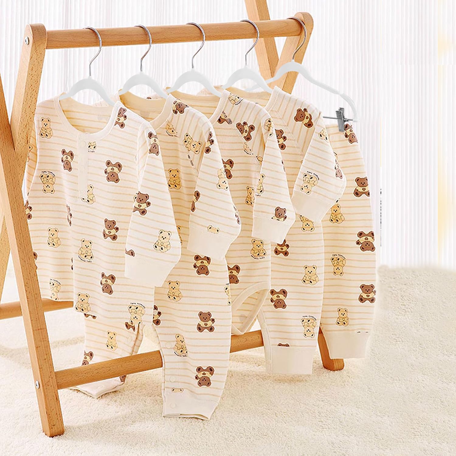Appendiabiti per Bambini con clip, 30cm Grucce per Bambini con Ganci Girevoli a 360°, Grucce di Velluto Antiscivolo per Camicie, Pantaloni, Gonne, Abiti, Giacche, Cappotti 14 Pezzi (Bianco)
