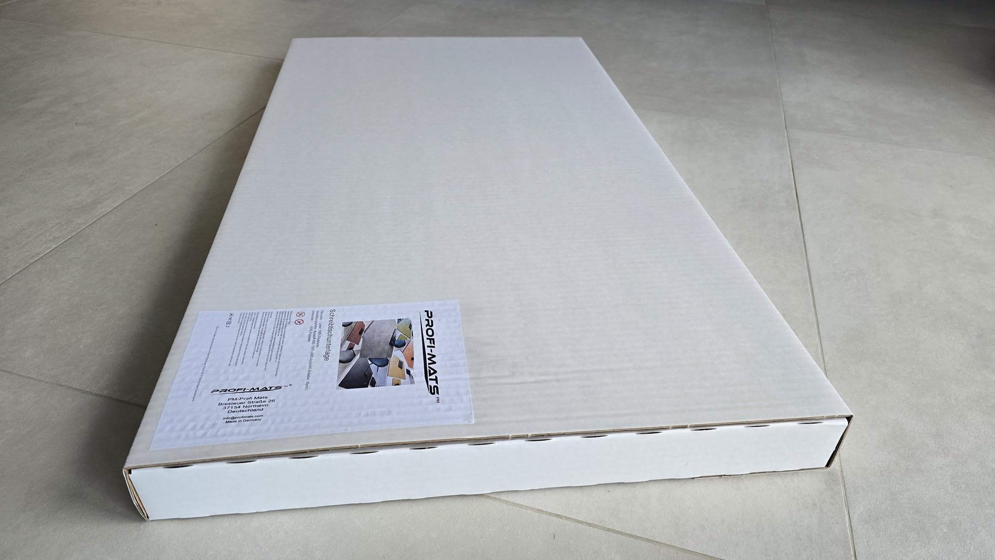 Schuine bureaumat met randbescherming, echt leer, zwart, 90 x 47 cm, echt rundleer, glad zonder muismat