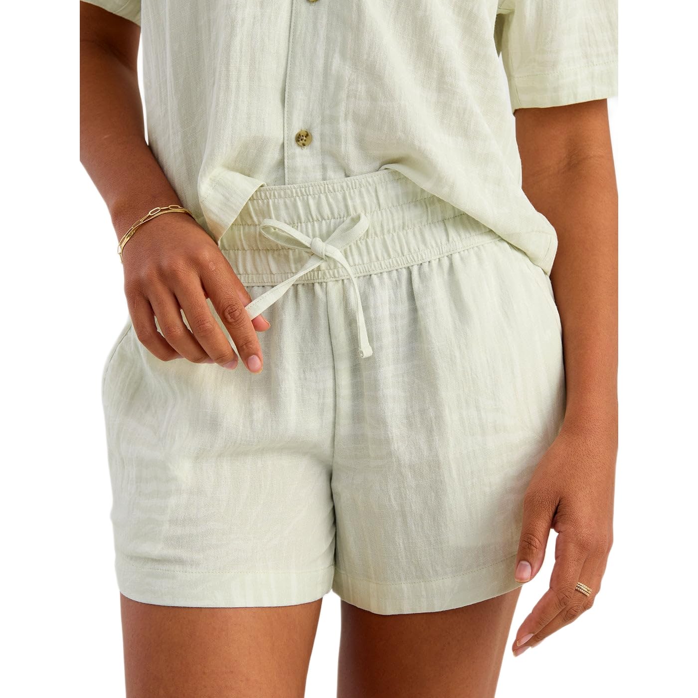 Amazon.com: HUK Women's Standard Breezeway, Relaxed Fit Linen-Like