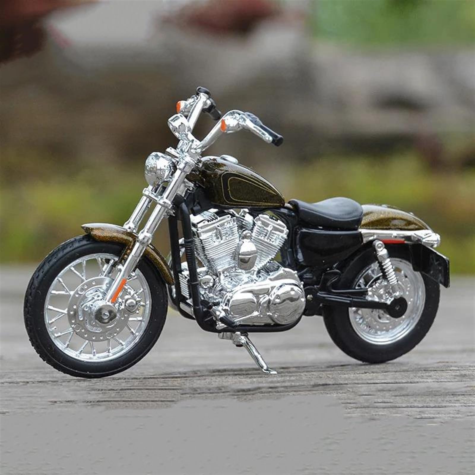 SEYXF Motorbike Toy 1/18 Motorcycle Model Simulation Alloy Toy for Harley XL1200V 72 2013