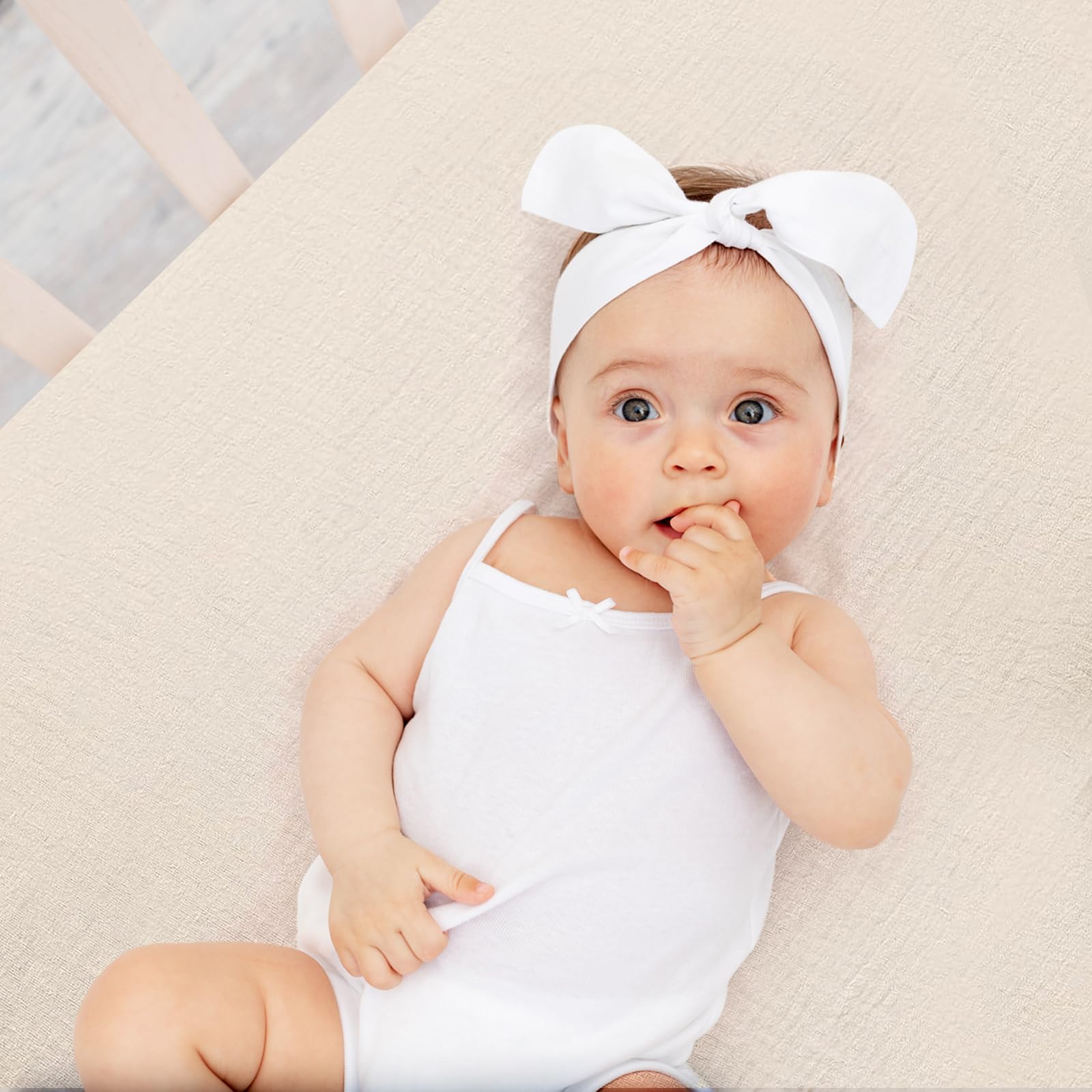 Kinder Spannbettlaken 70x140 cm, Musselin Baumwolle Bettlaken Kinderbett, Weich und Atmungsaktiv Matratzenschoner Laken für Beistellbett Babybetten Kinderbett, 2er Pack, Hellbraun