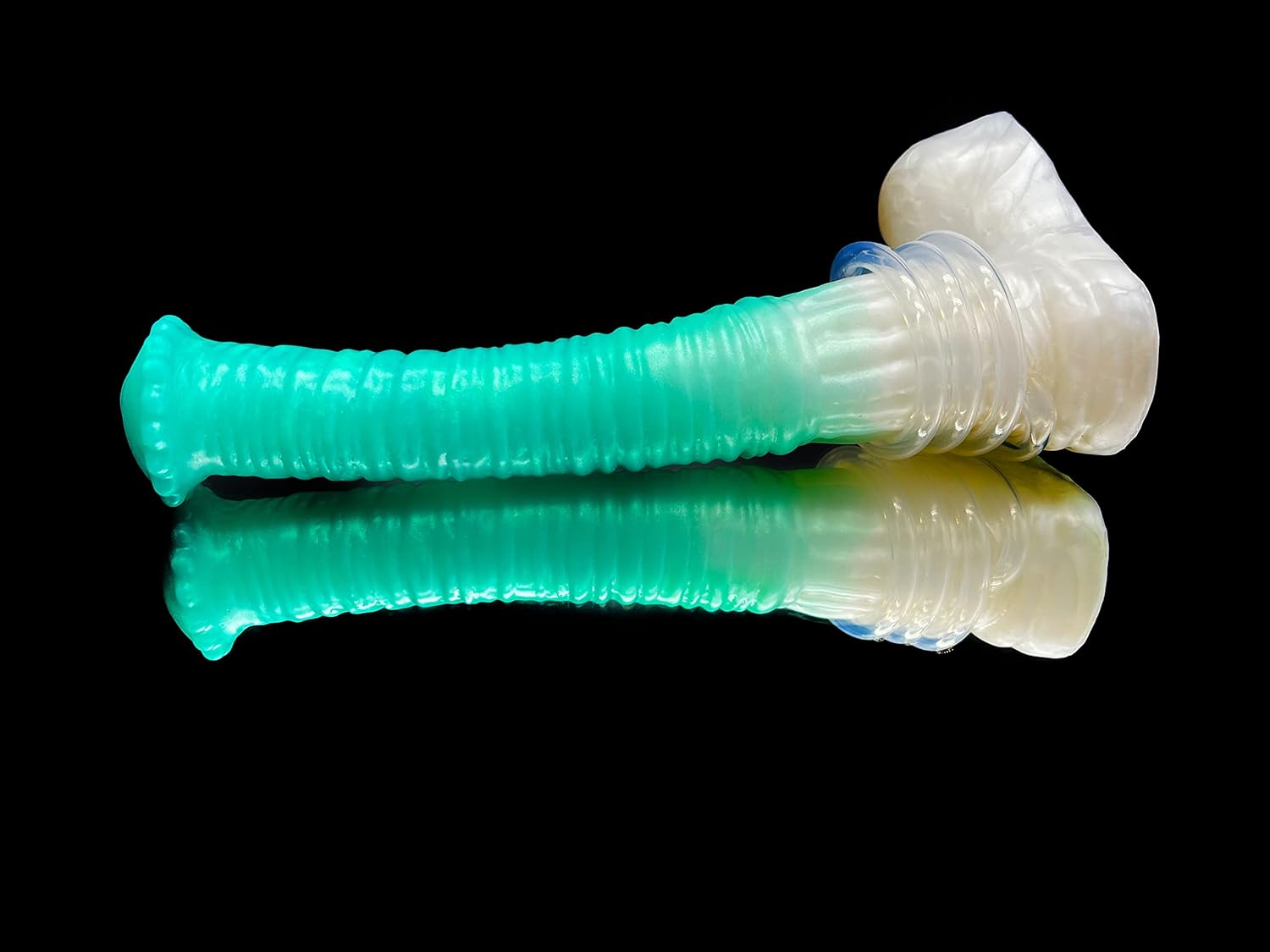 FlirtyDawg Fantasy Squirting Horse Mustang Pegasus Monster Adult Anal Sex Toys with CUMTUBE Platinum Silicone Dildo Unicorn Amur 9 inch Color White Green