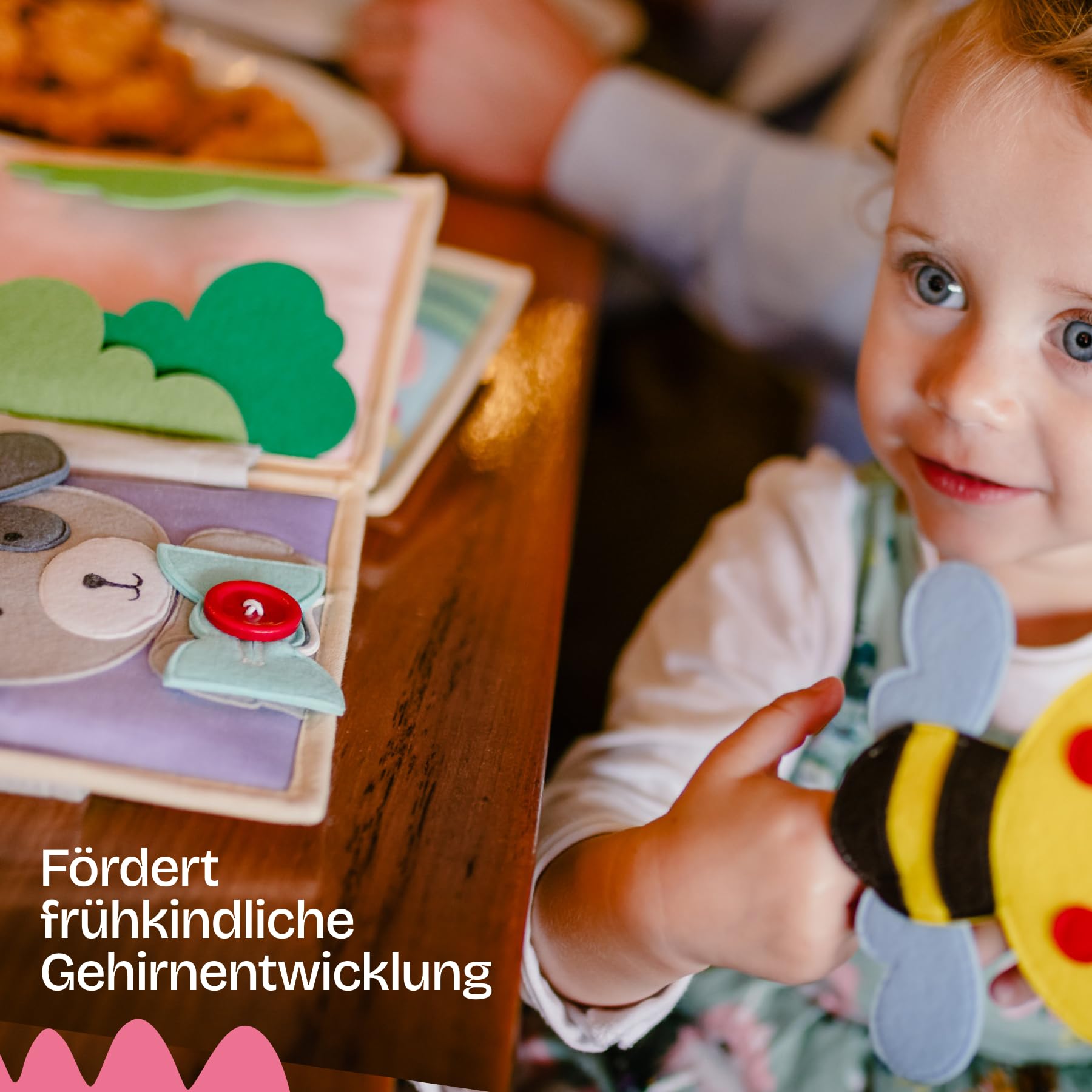Jolly Designs® Premium Quiet Book para bebés y niños pequeños | Montessori juguetes a partir de 1 año | libro de habilidades motoras de fieltro con diversas actividades | promover la motricidad fina,