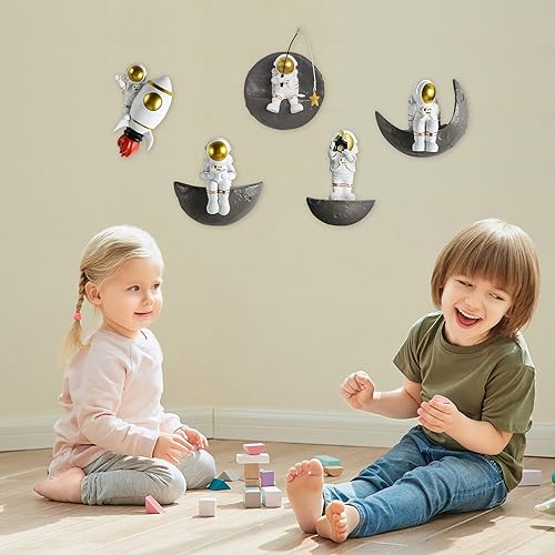 Miniatura 4 de Decoración de astronauta 3D para pared, juego de 5 decoraciones temáticas del espacio exterior, esculturas de pared de astronauta, decoración de