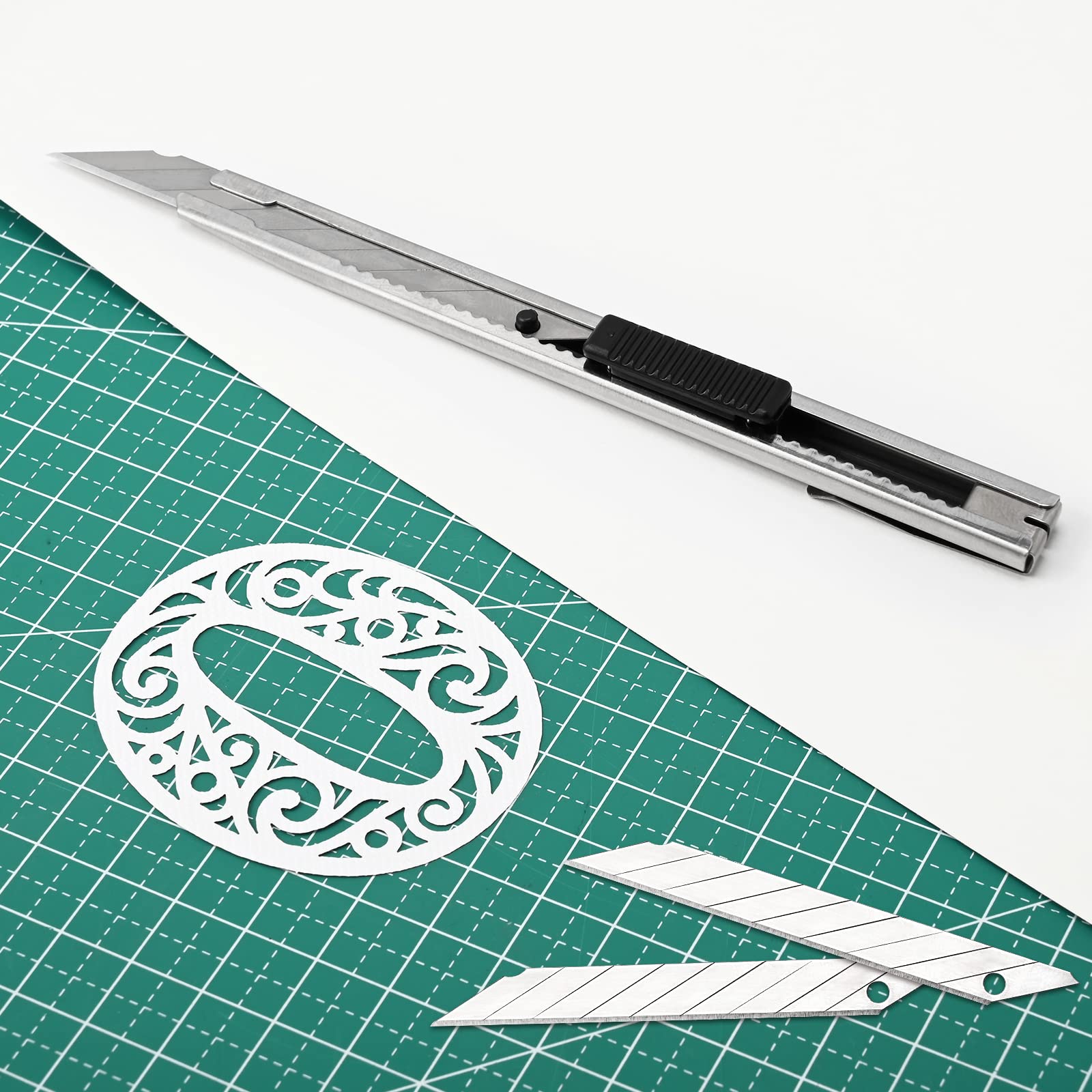 Ehdis 5 pezza Taglierina Professionale di Utilità con 50 Lame di Ricambio, Snap-Off Lame 9 mm 30°, Cutter per Arti Grafiche, Vinile Auto, DIY