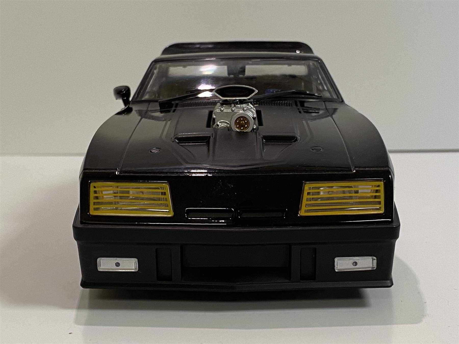 Mad Max Last of The V8 Interceptors New Tooling 1:18