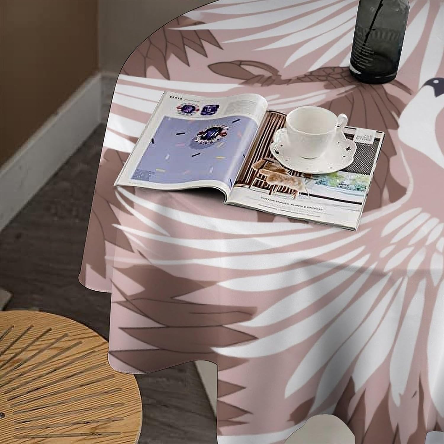 Cheyan 70x70in Table Decoration Table Covers Blush Pink White Print Tablecloth for Round Table Stain Resistant Table Cloths for Cafe Coffee Table Picnic Patio Indoor Outdoor Use, Style-16