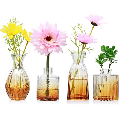 Mapoxy: Glass Bud Vases Enhance Your Décor