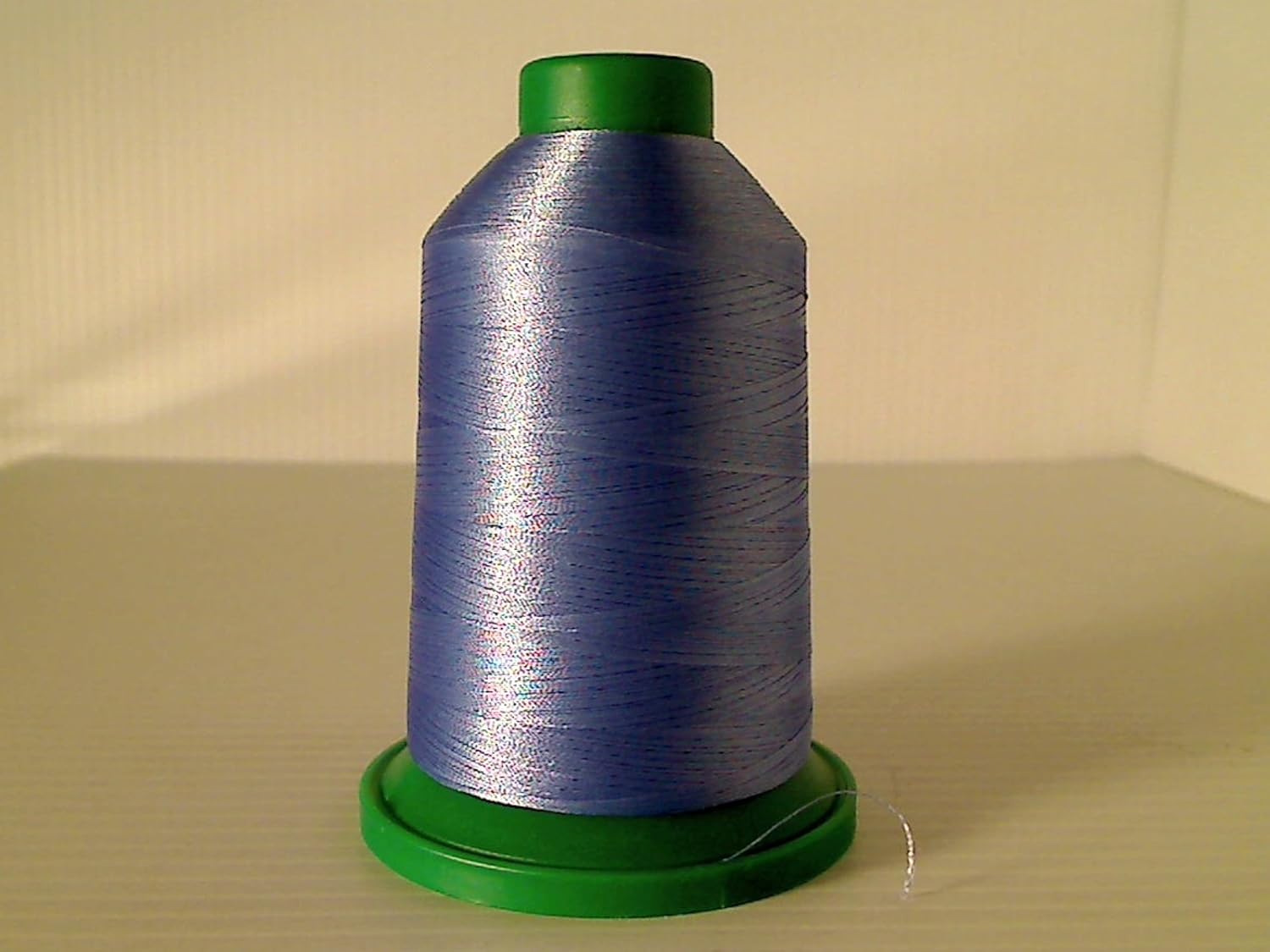 Amazon.com: Isacord Embroidery Thread 5000m (3323-3450) (3331) : Arts ...
