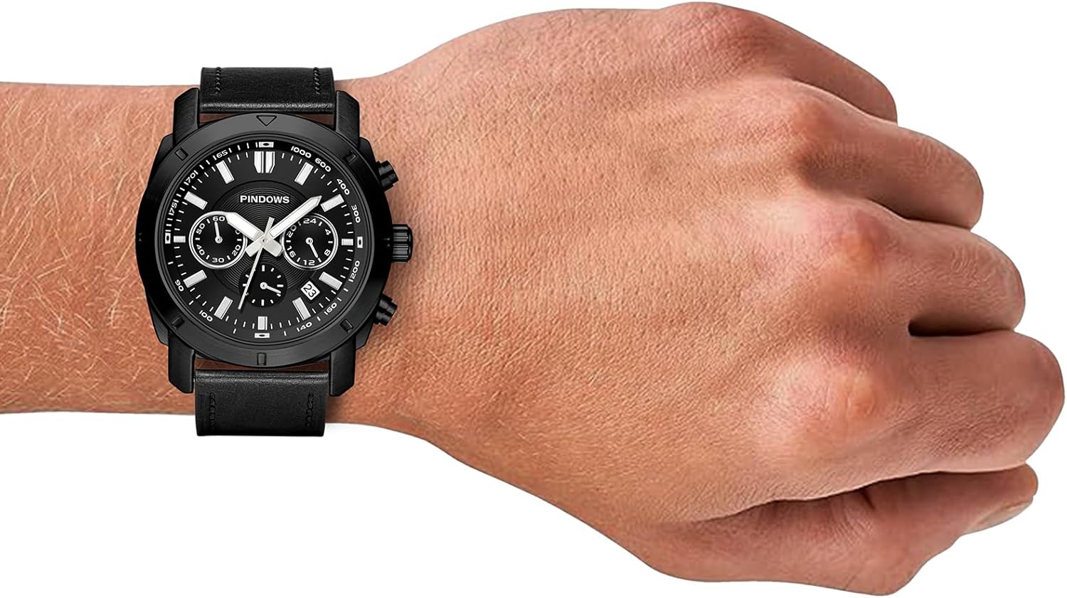 PINDOWS PDS-645 watch on a wrist