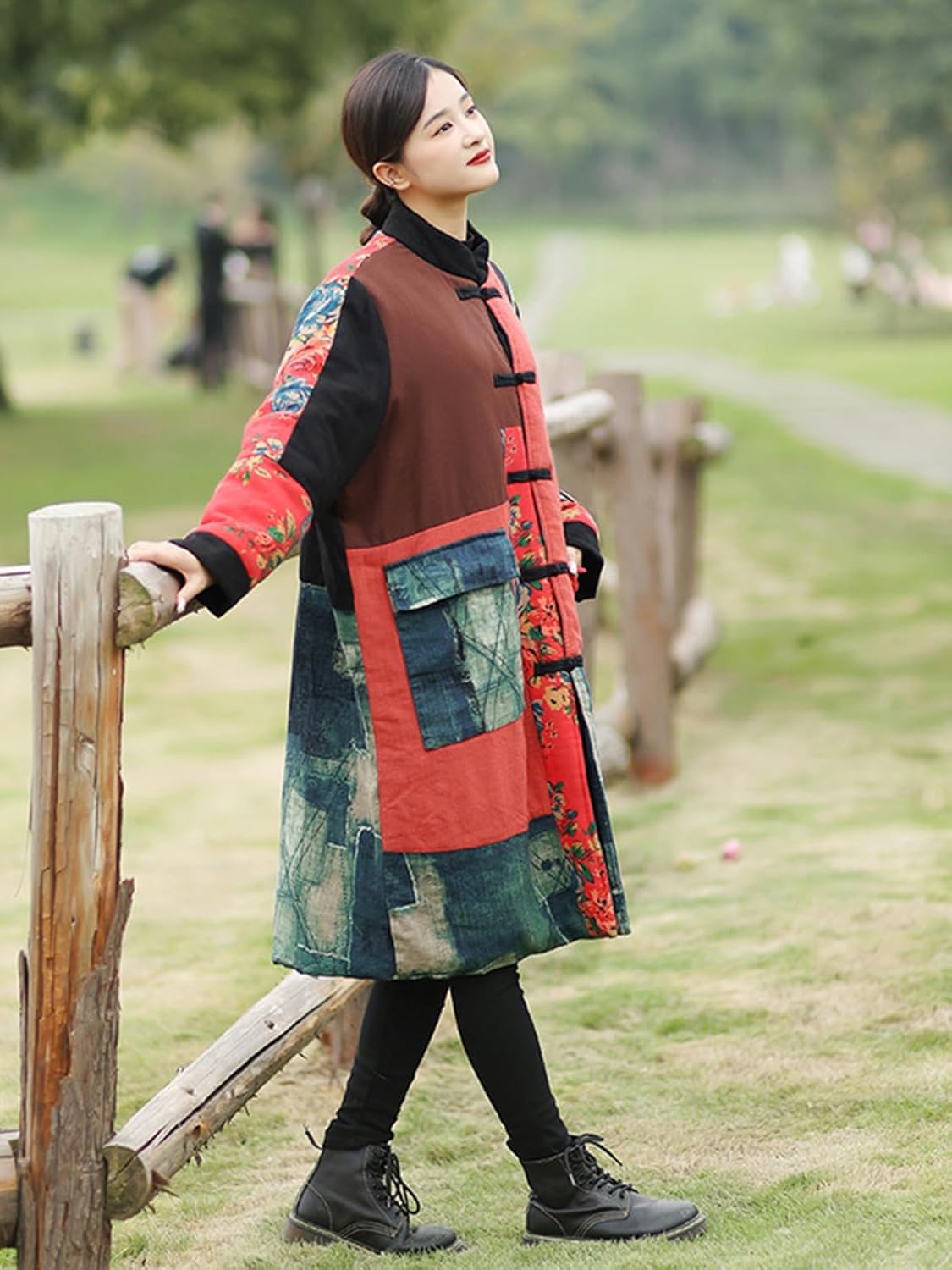 Women's Quilted Windbreaker Stand Collar Long Jacket Printed Retro Patch Coat - Image 3