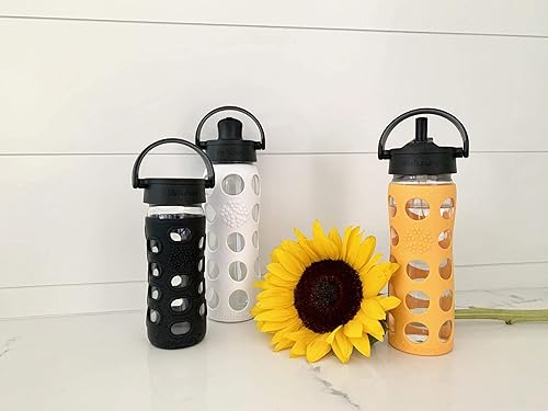 Miniatura 7 de Lifefactory Botella de agua de vidrio de 12 onzas con tapa abatible activa y funda protectora de silicona, azul cobalto